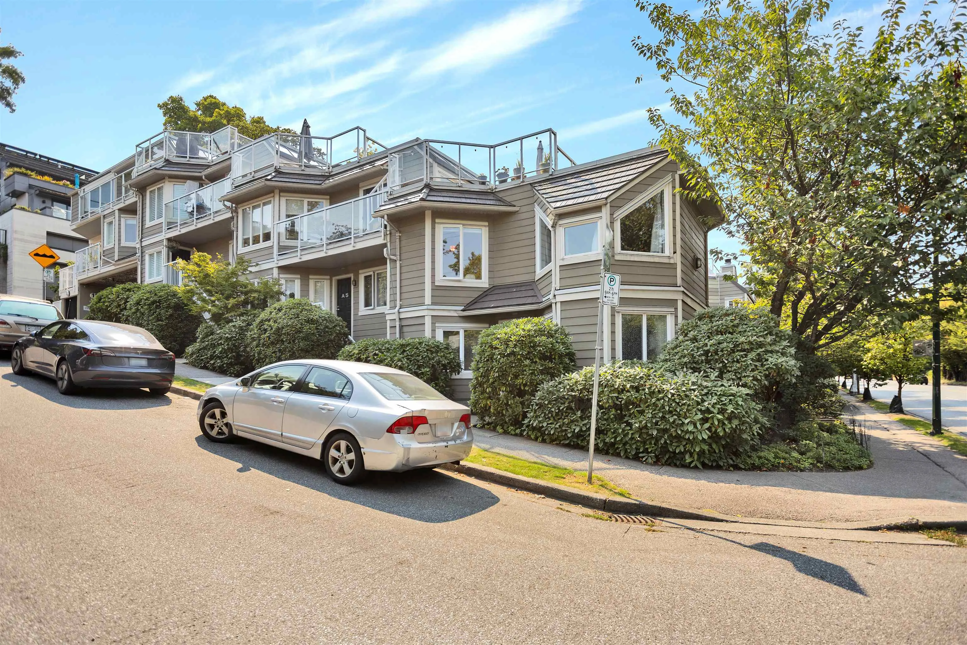 1100 W 6th Avenue #A7