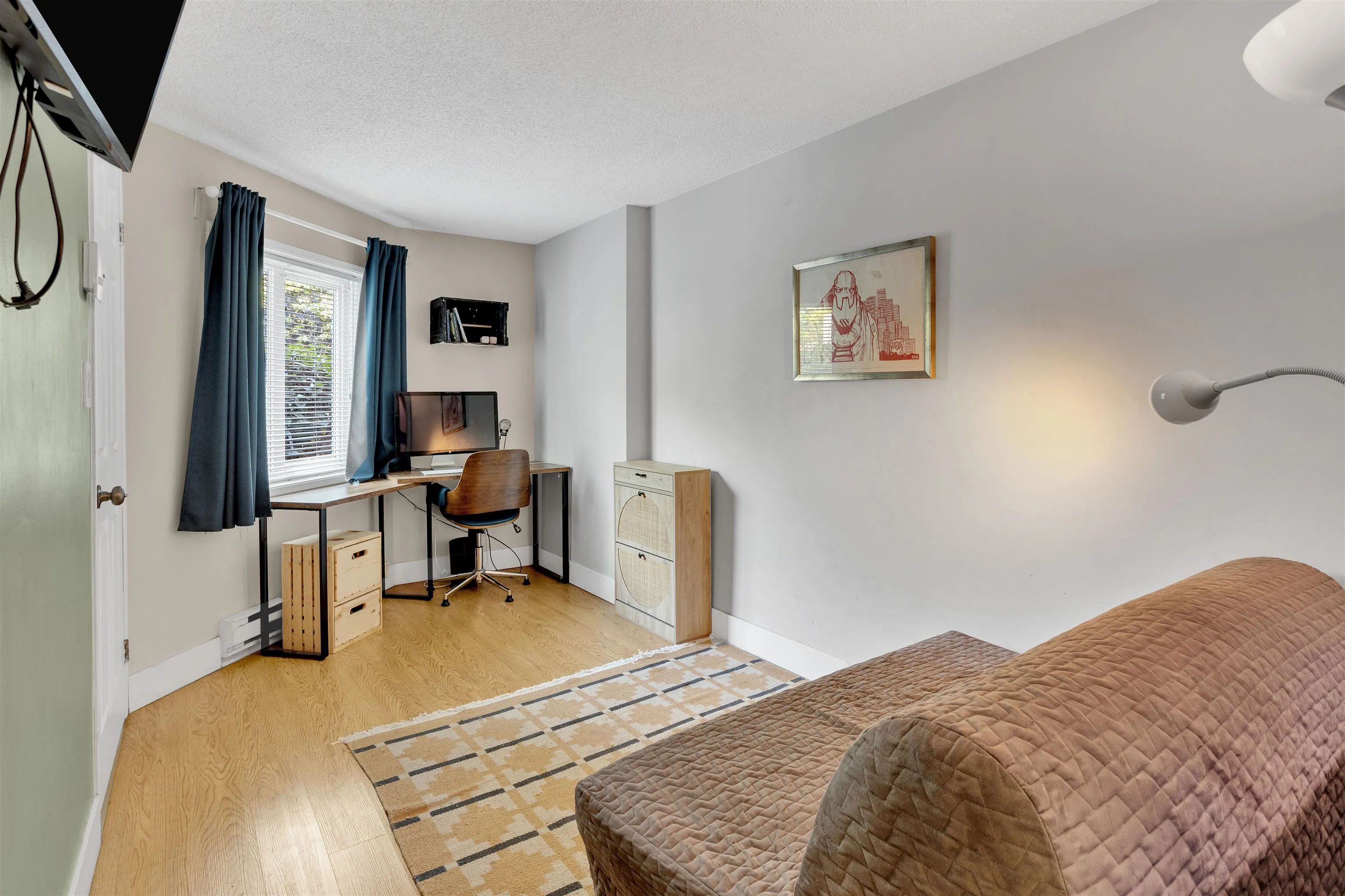 1100 W 6th Avenue #A7