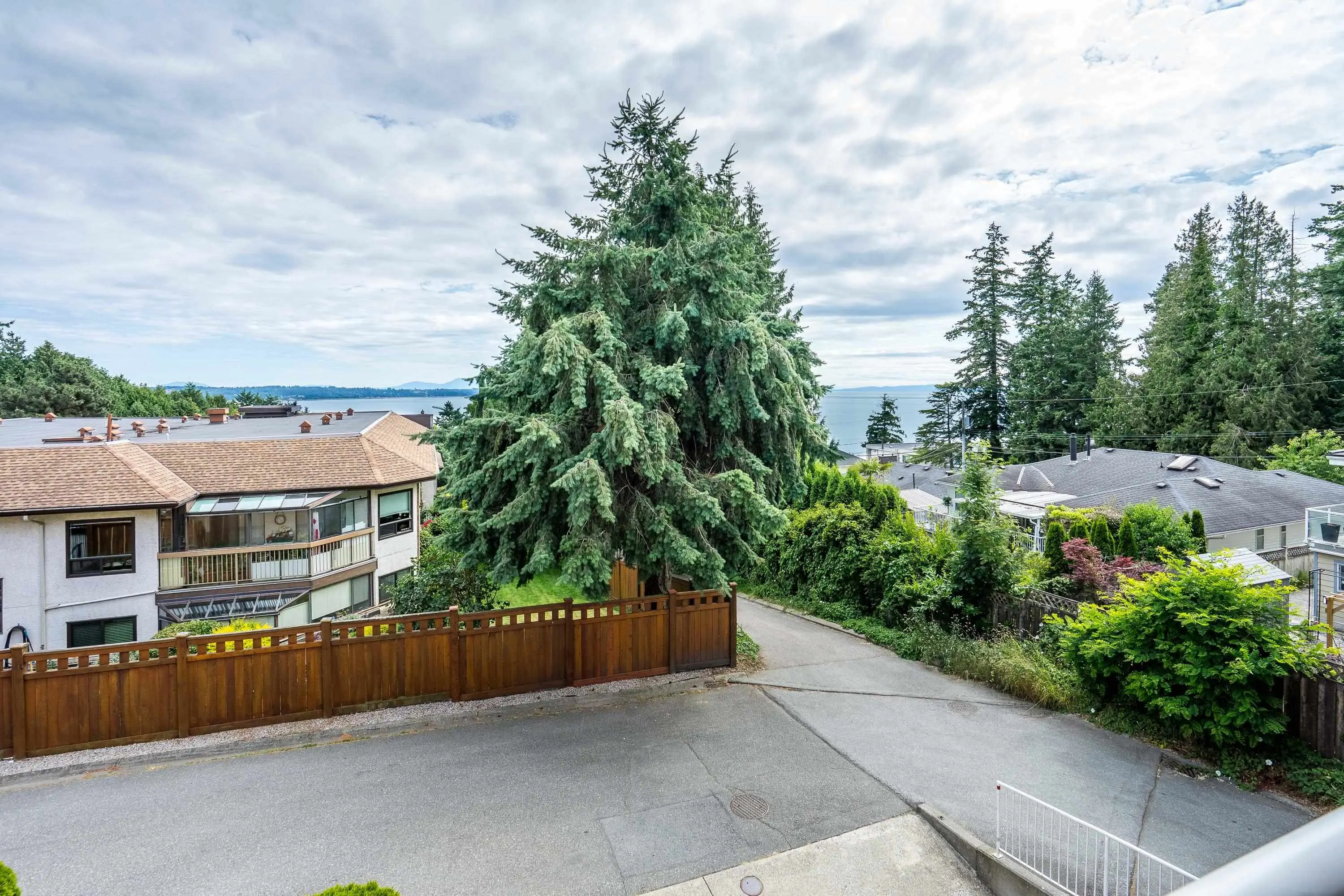 14934 Thrift Avenue #201