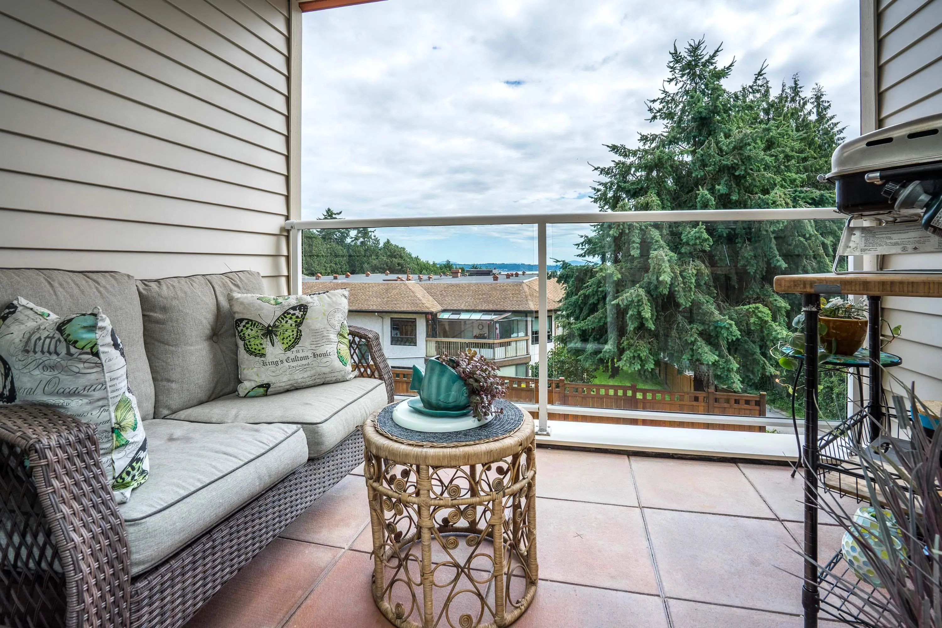 14934 Thrift Avenue #201