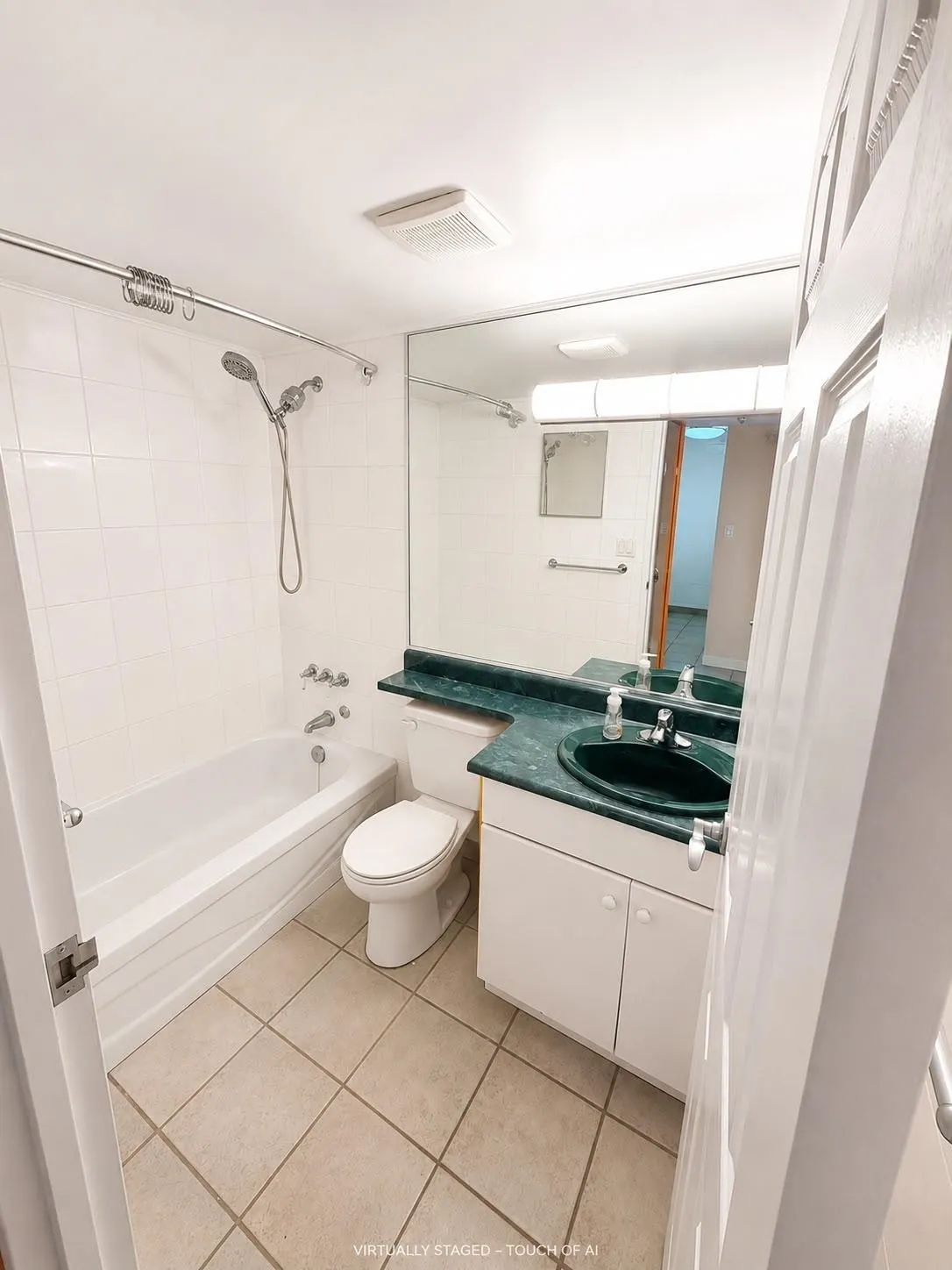 1270 Robson Street #605