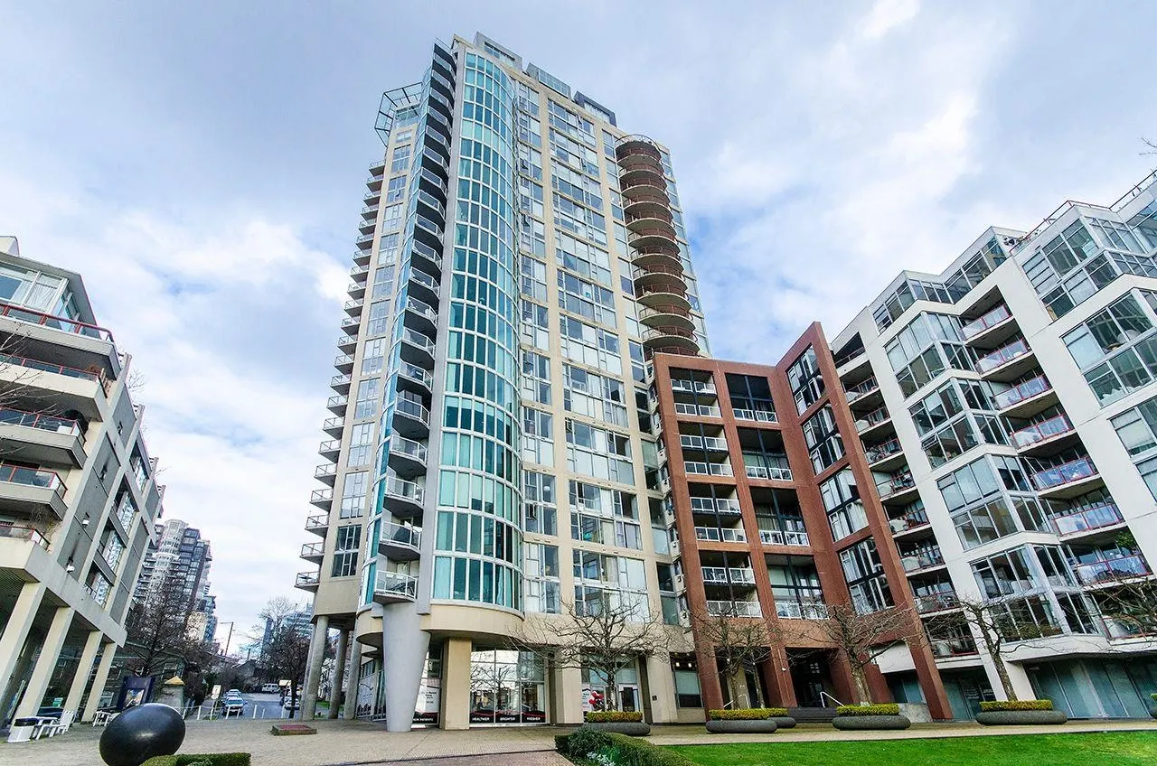 1000 Beach Avenue #1305