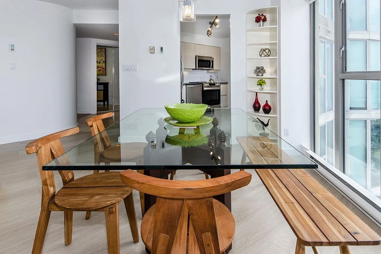 1000 Beach Avenue #1305