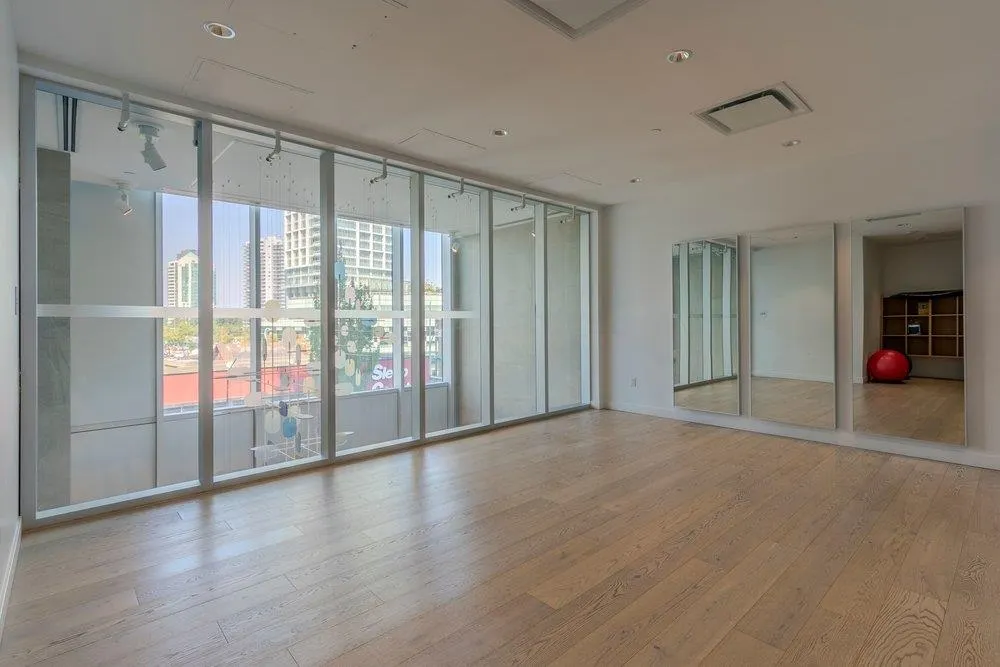 6000 Mckay Avenue #4001