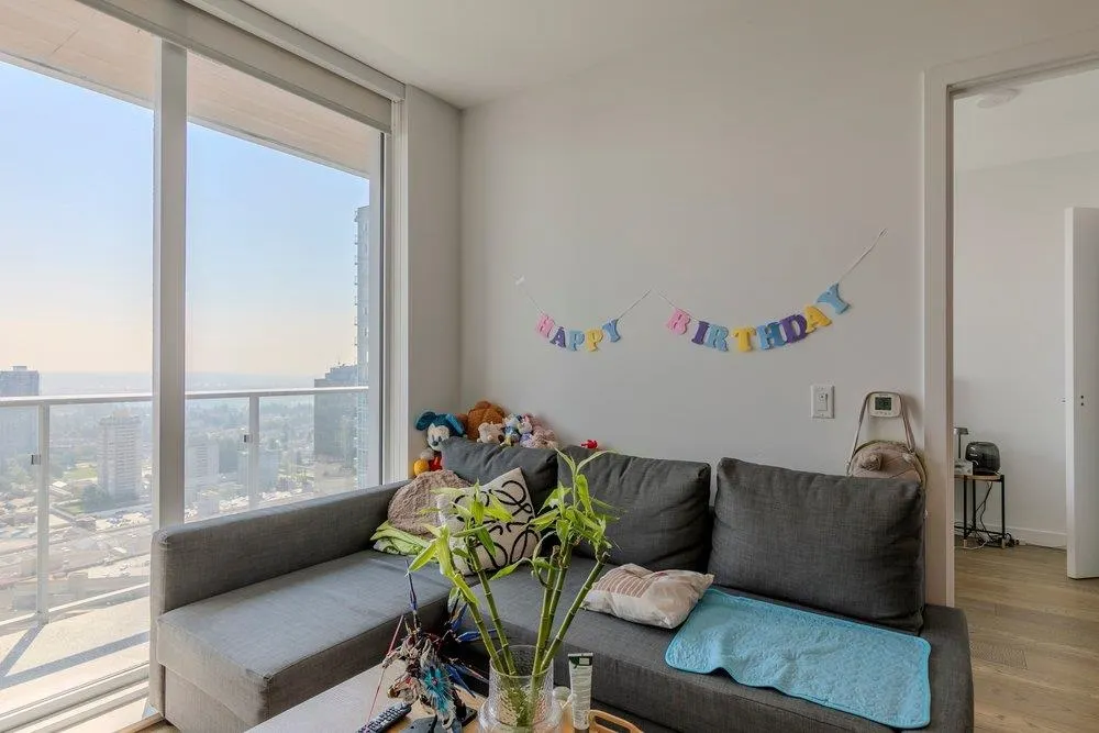 6000 Mckay Avenue #4001