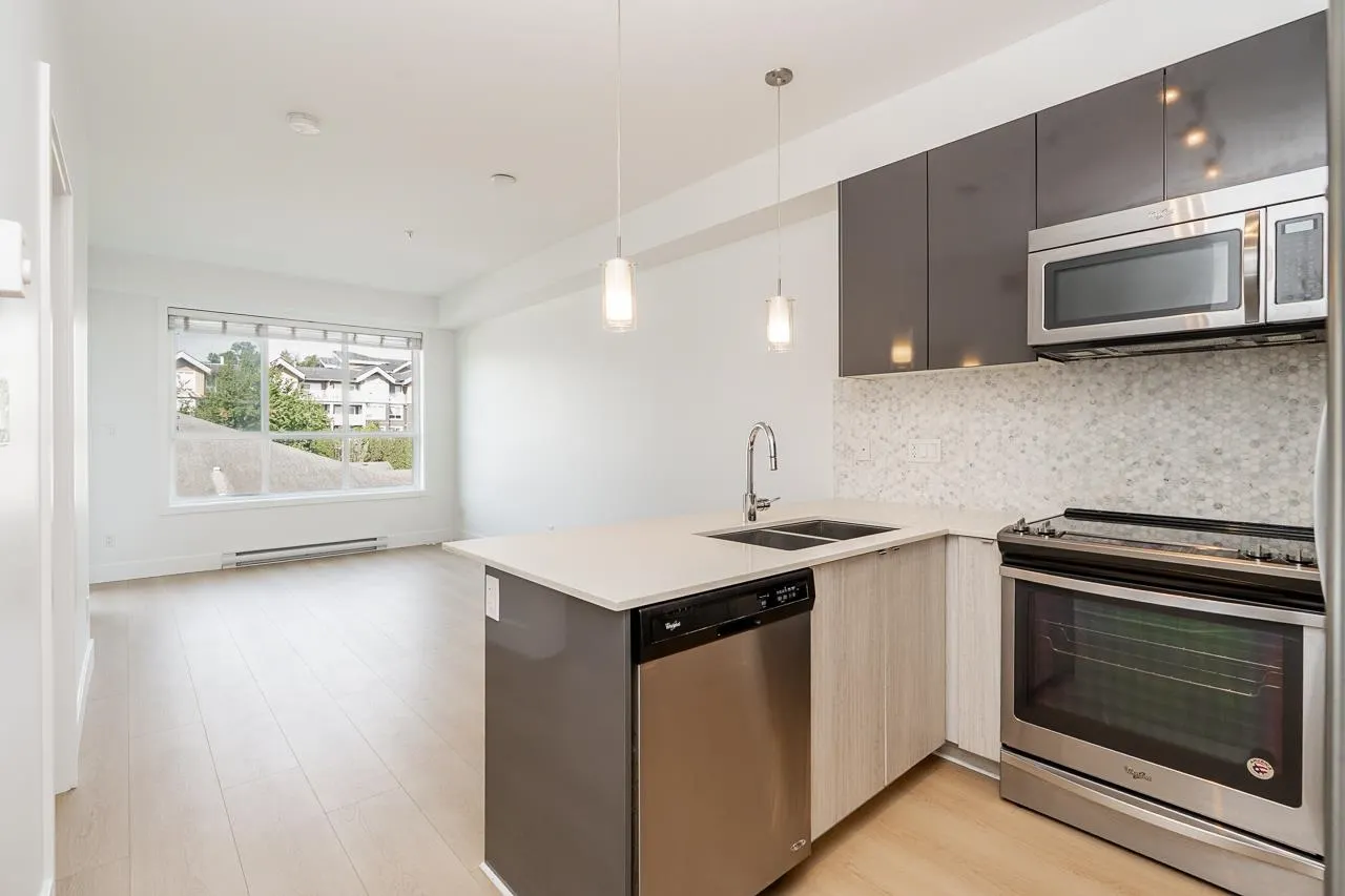 6468 195a Street #302