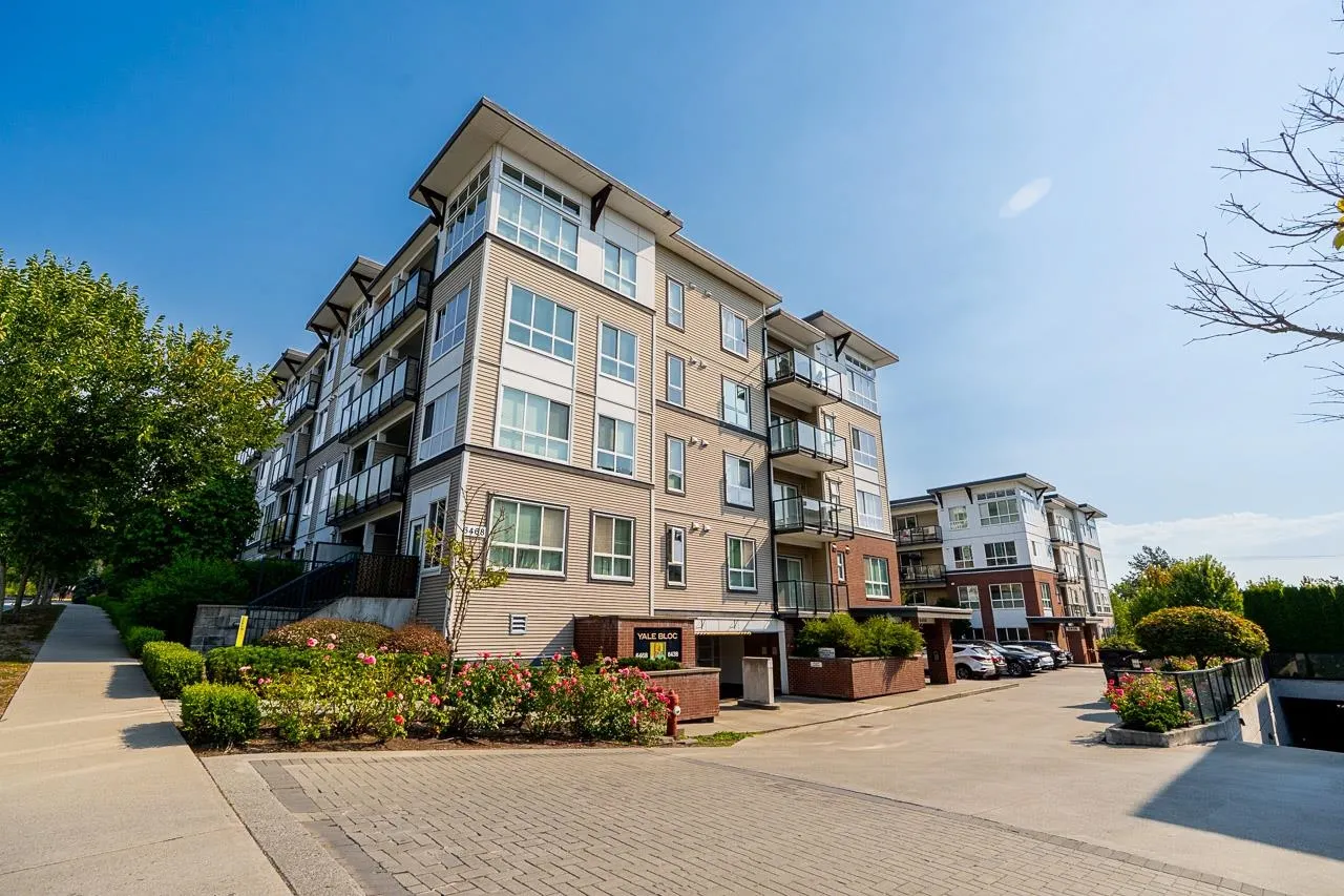 6468 195a Street #302