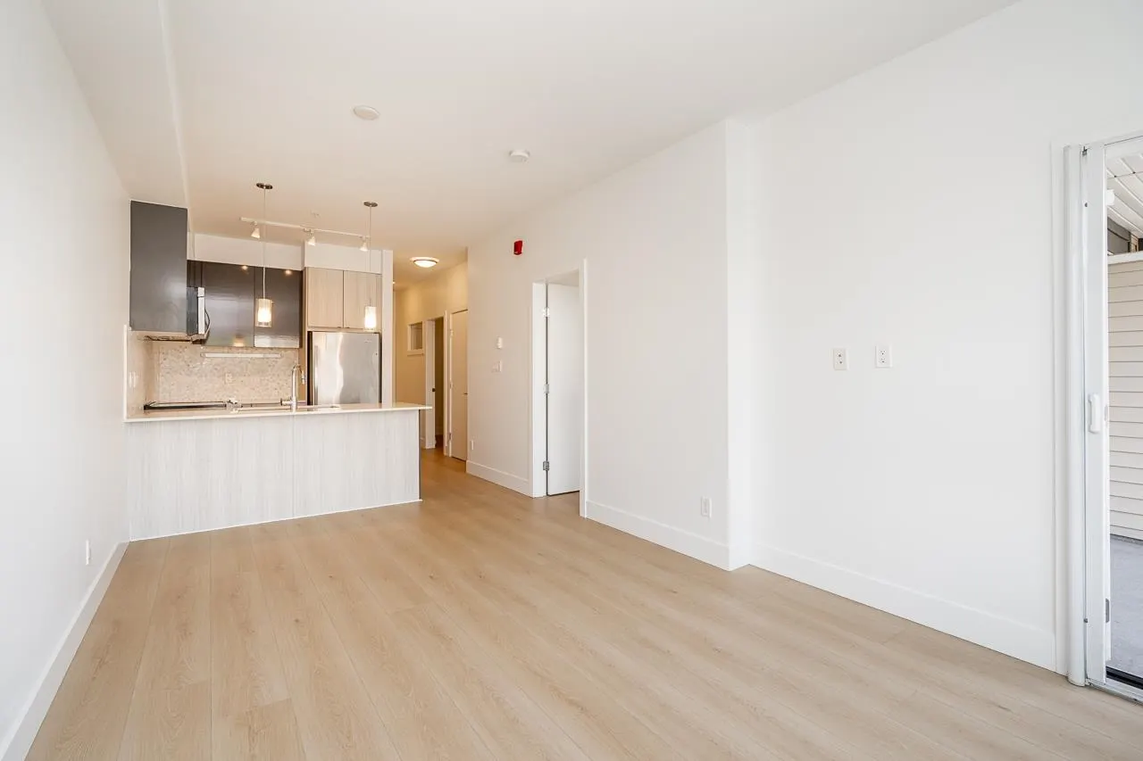 6468 195a Street #302