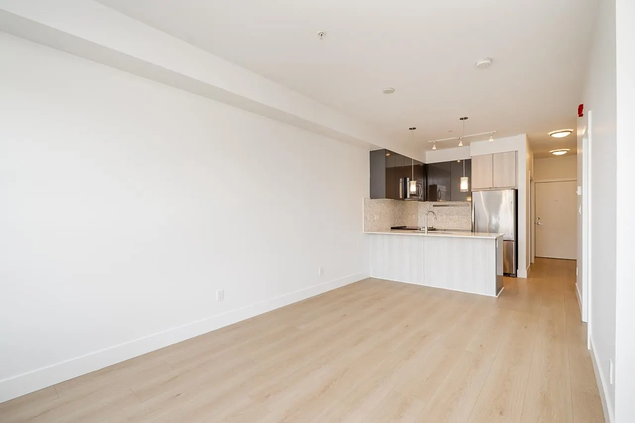 6468 195a Street #302