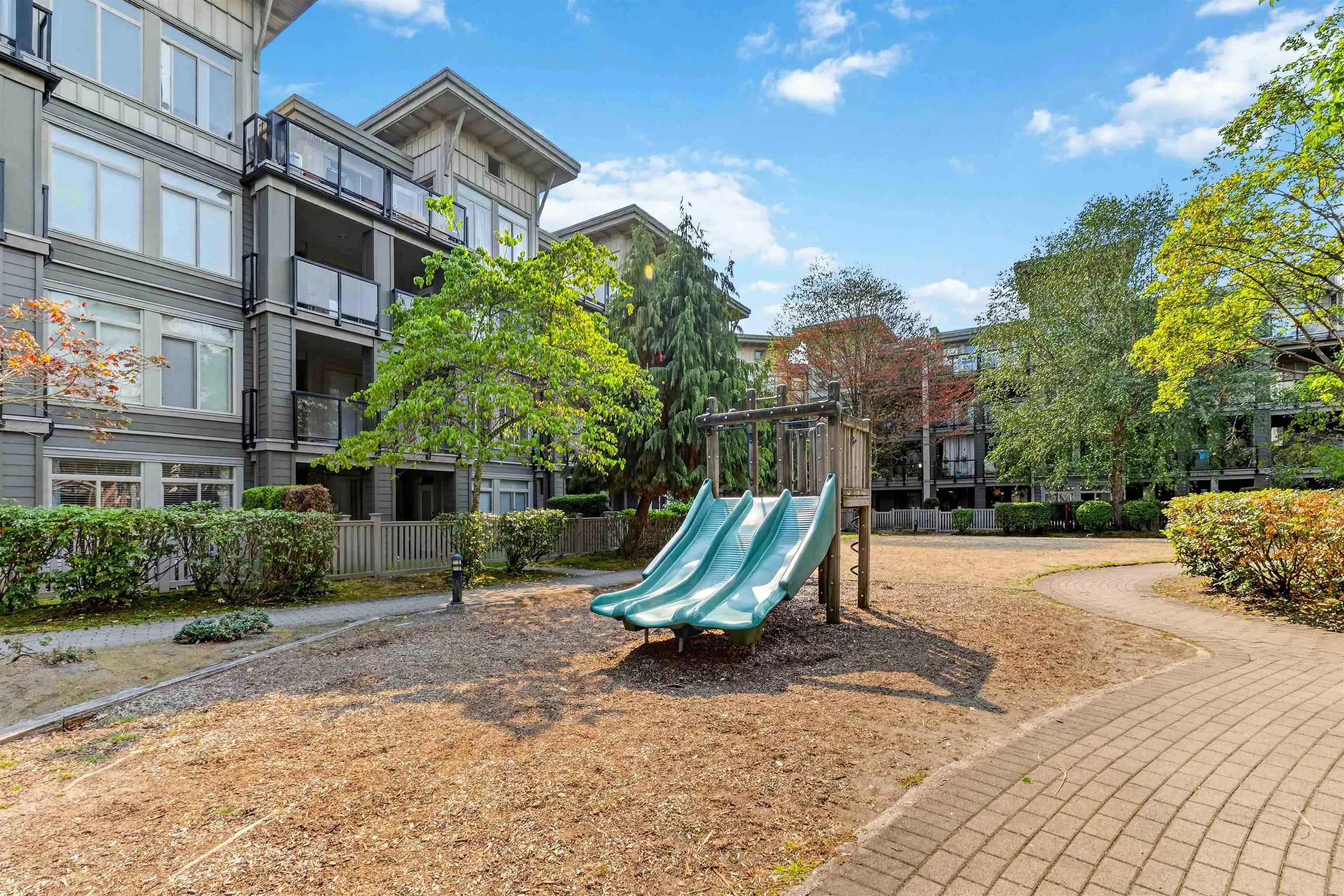 15380 102a Avenue #312