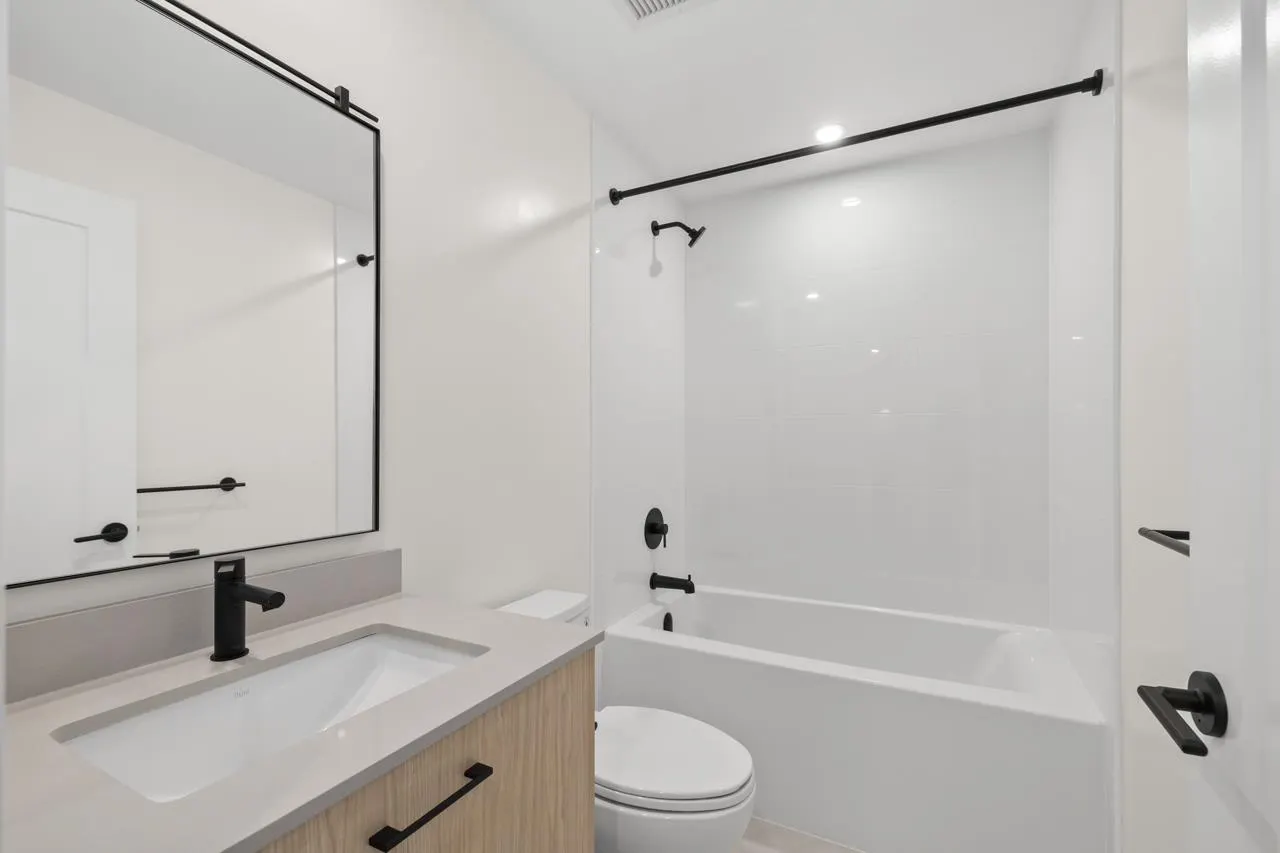 27249 Aldergrove Town Centre Drive #207
