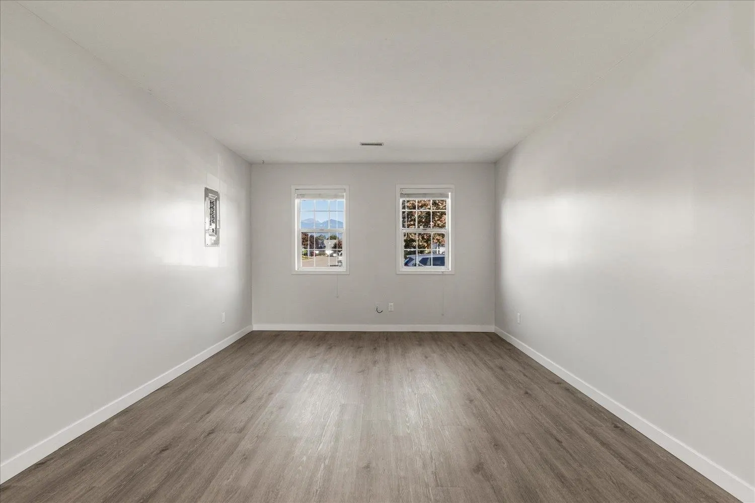 7487 Garnet Drive
