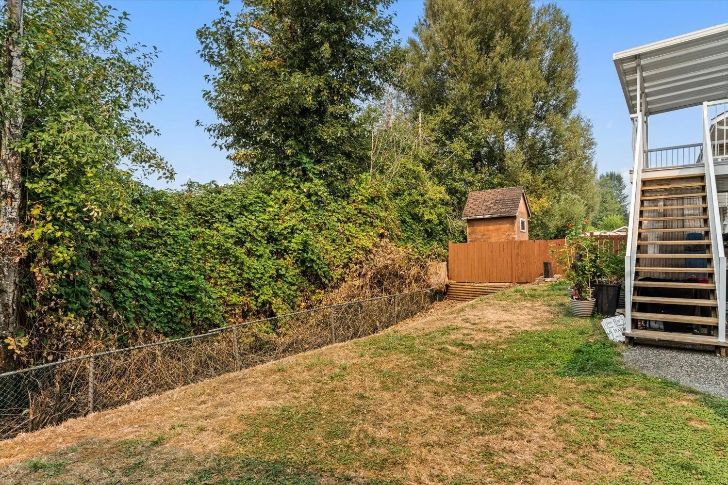 7487 Garnet Drive