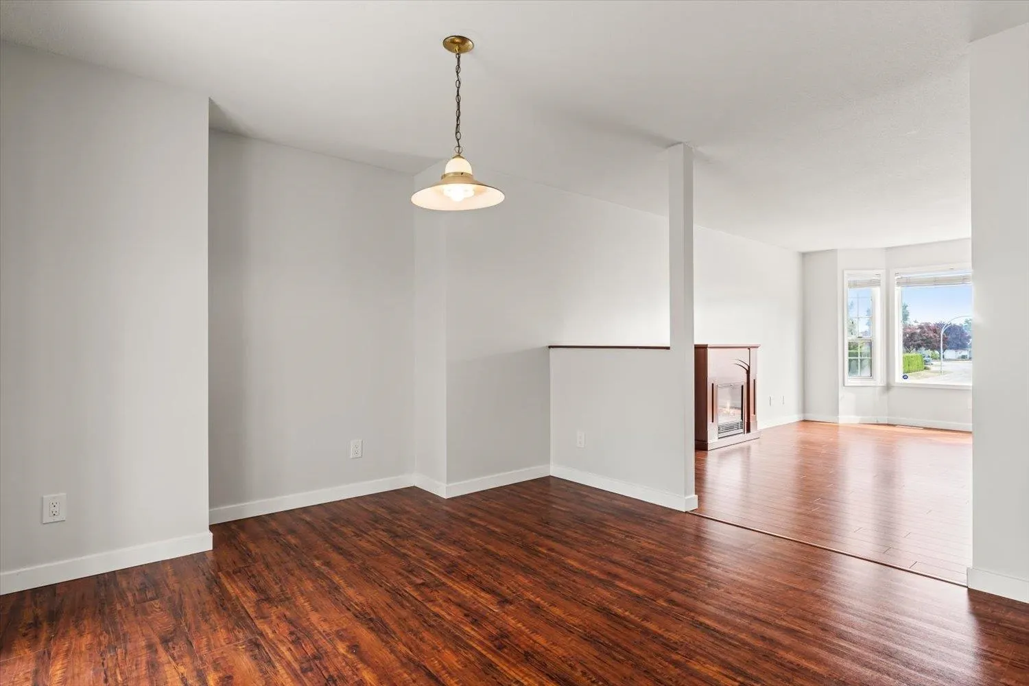 7487 Garnet Drive