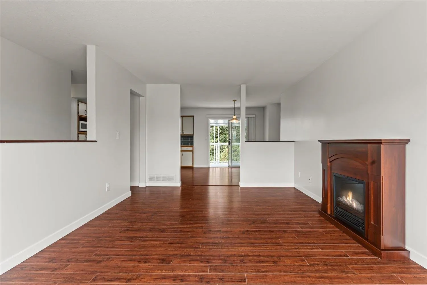 7487 Garnet Drive