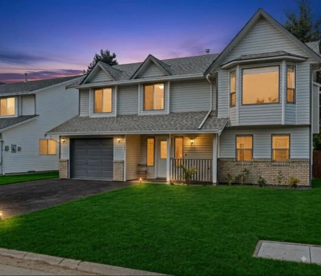 7487 Garnet Drive