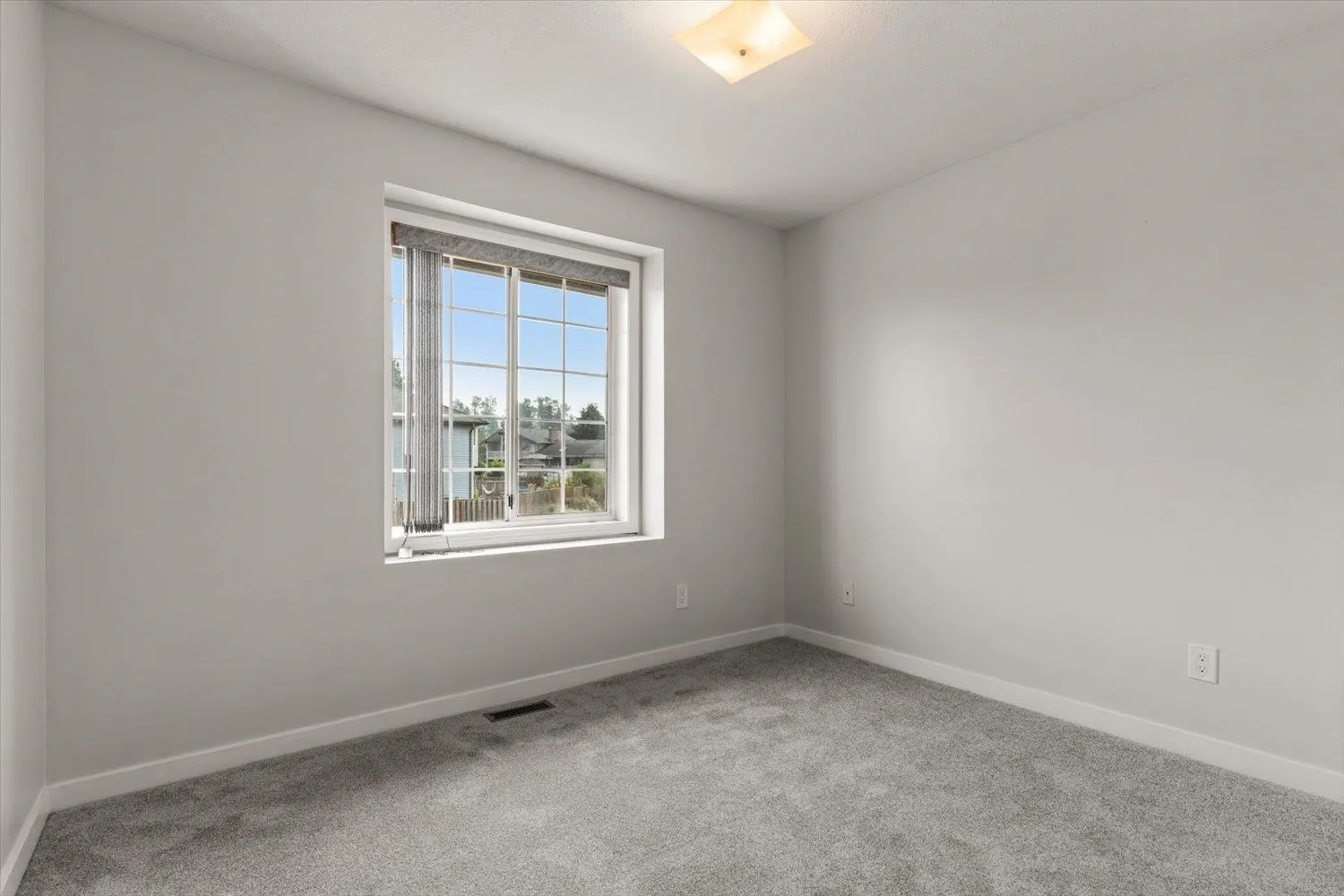 7487 Garnet Drive