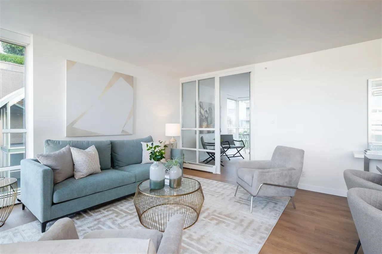 1228 Marinaside Crescent #605