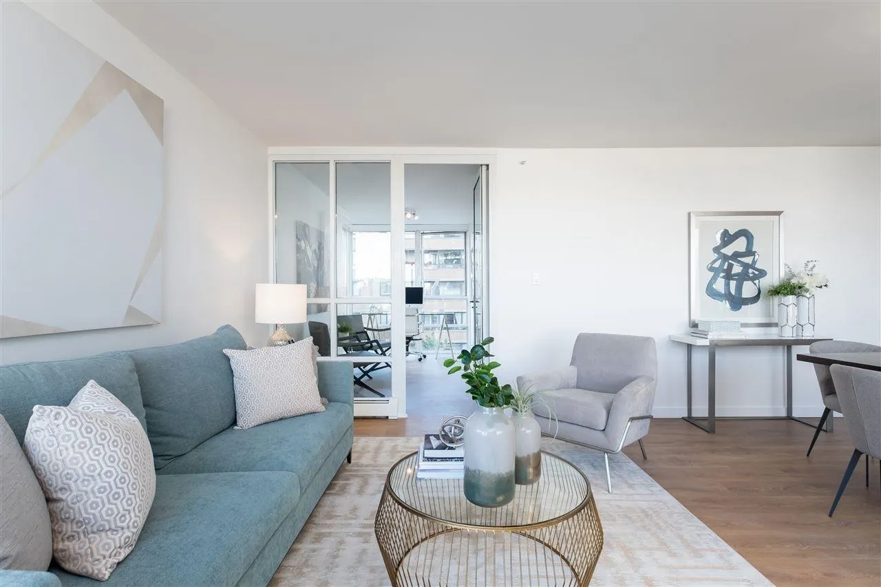 1228 Marinaside Crescent #605