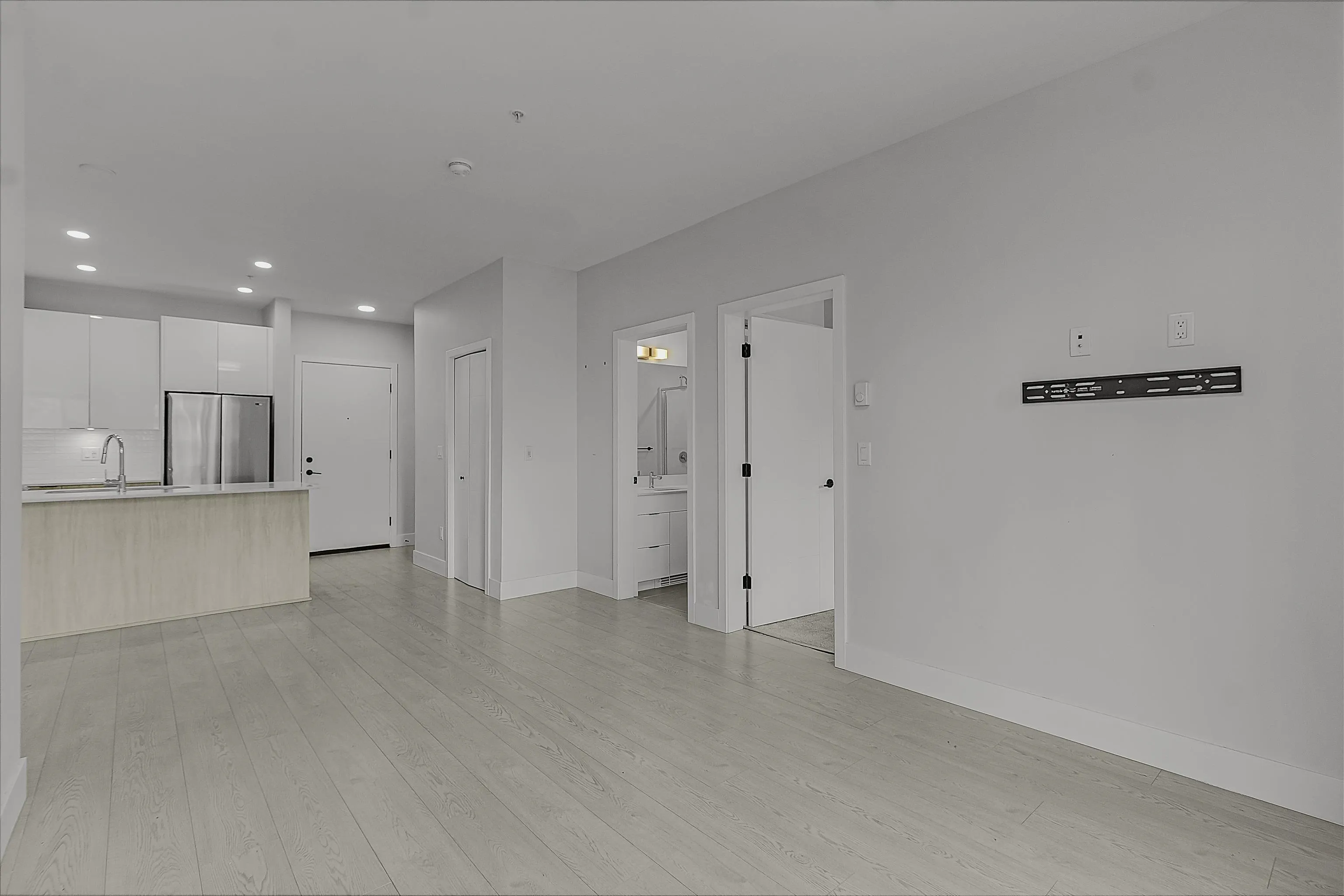 5486 199a Street #110