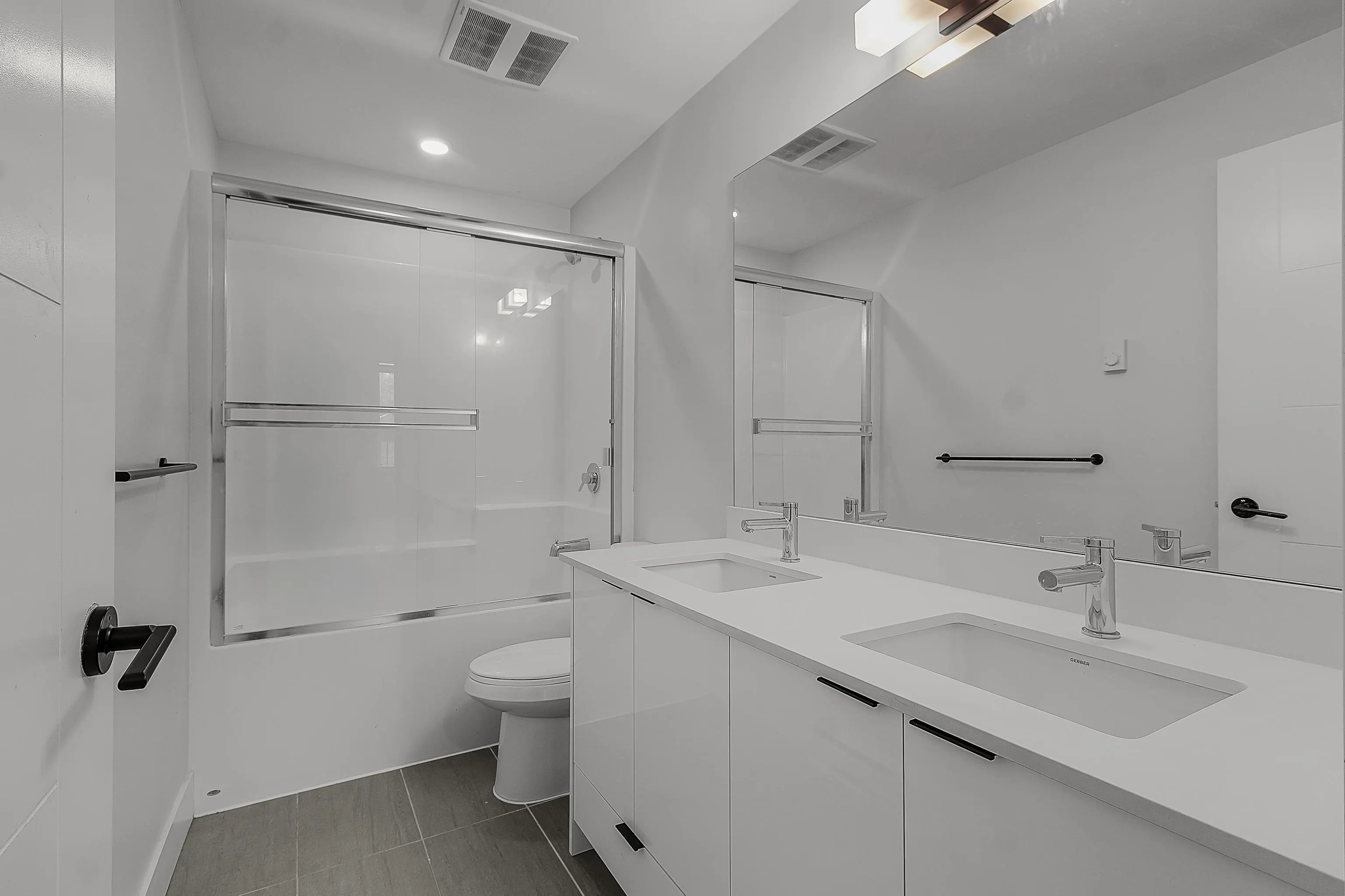 5486 199a Street #110