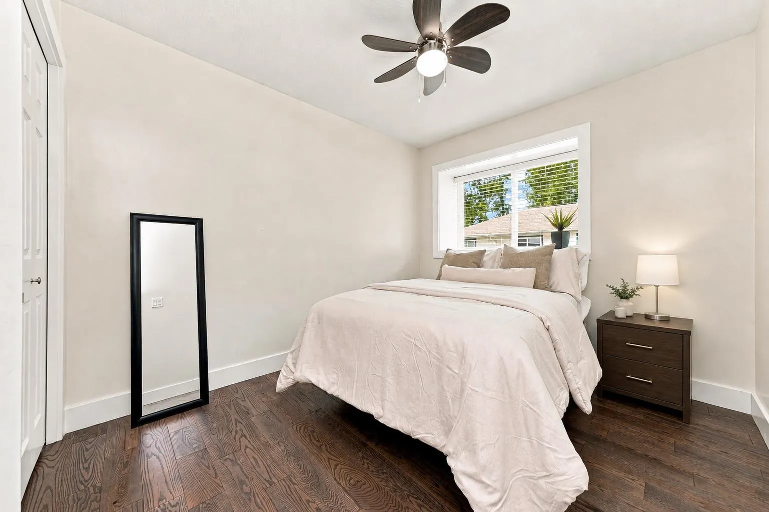 34250 Hazelwood Avenue #52