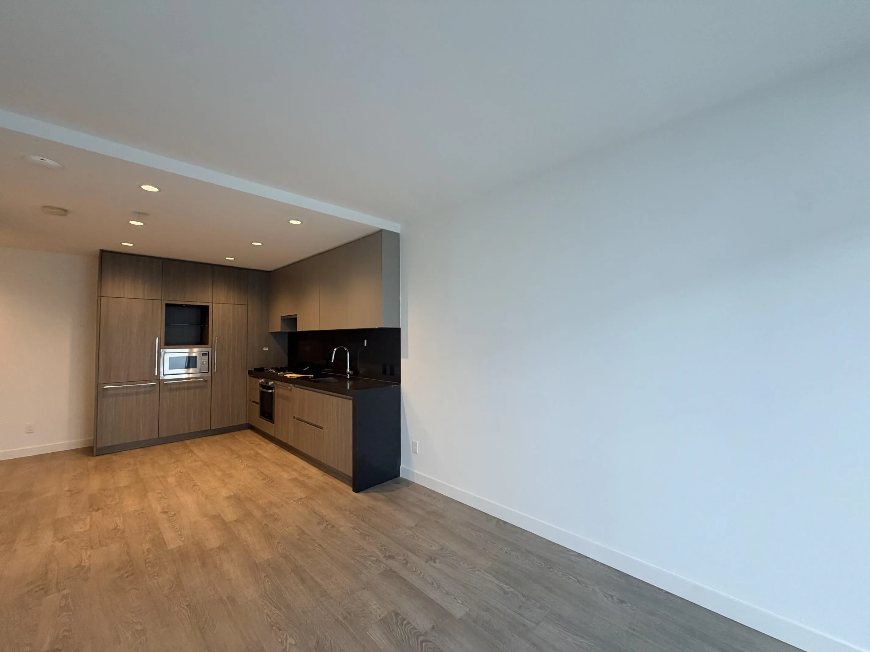 6080 Mckay Avenue #3006