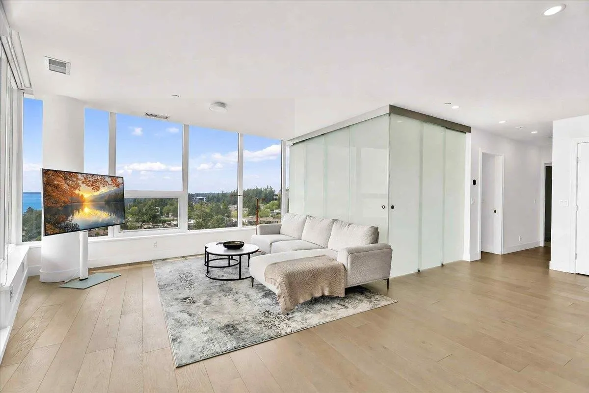 1342 Johnston Road #905