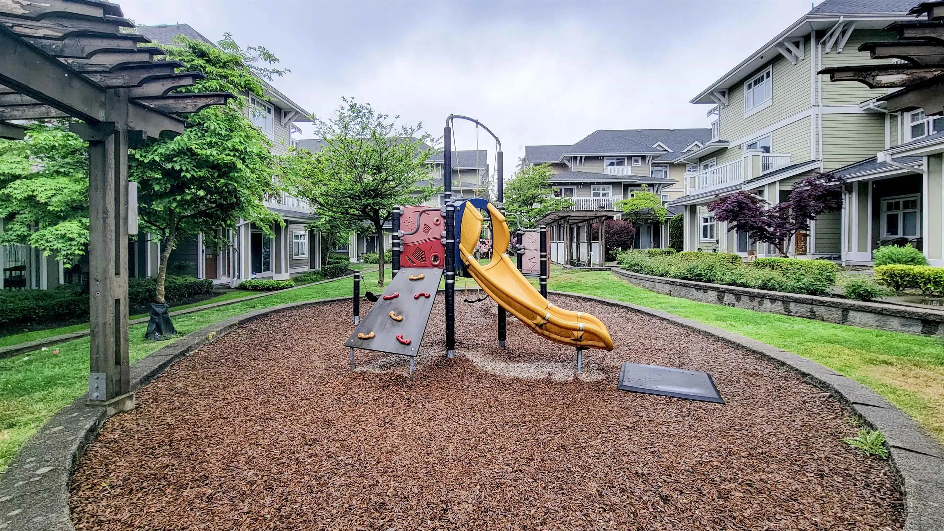 7388 Macpherson Avenue #74