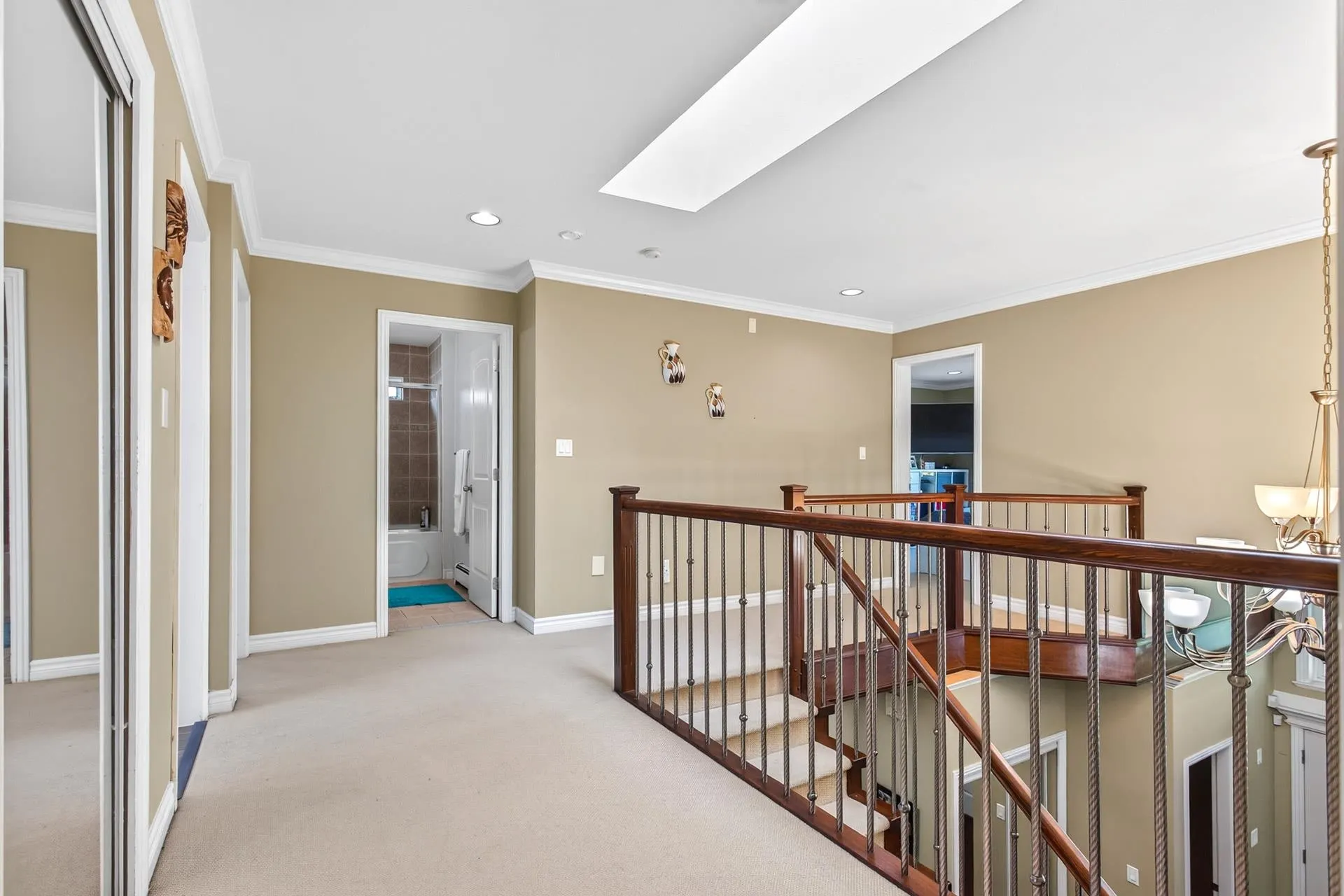 13486 64 Avenue