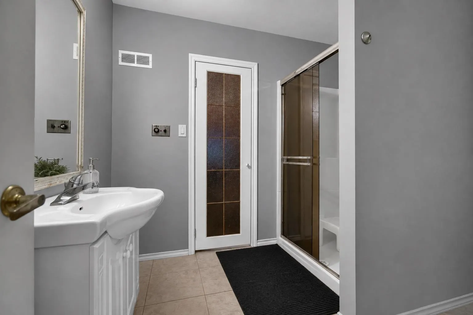 12921 Southridge Drive