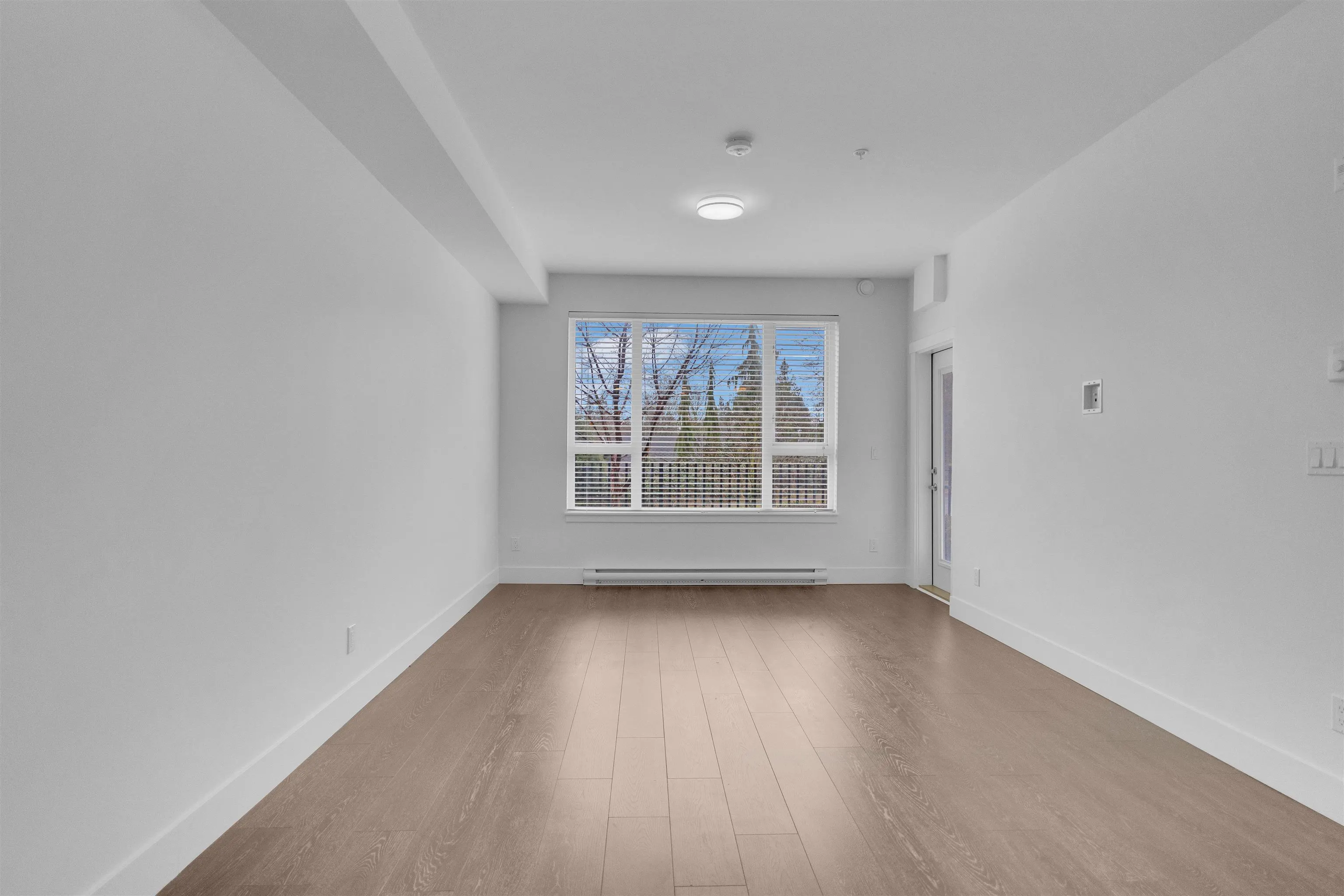 9983 E Barnston Drive #207