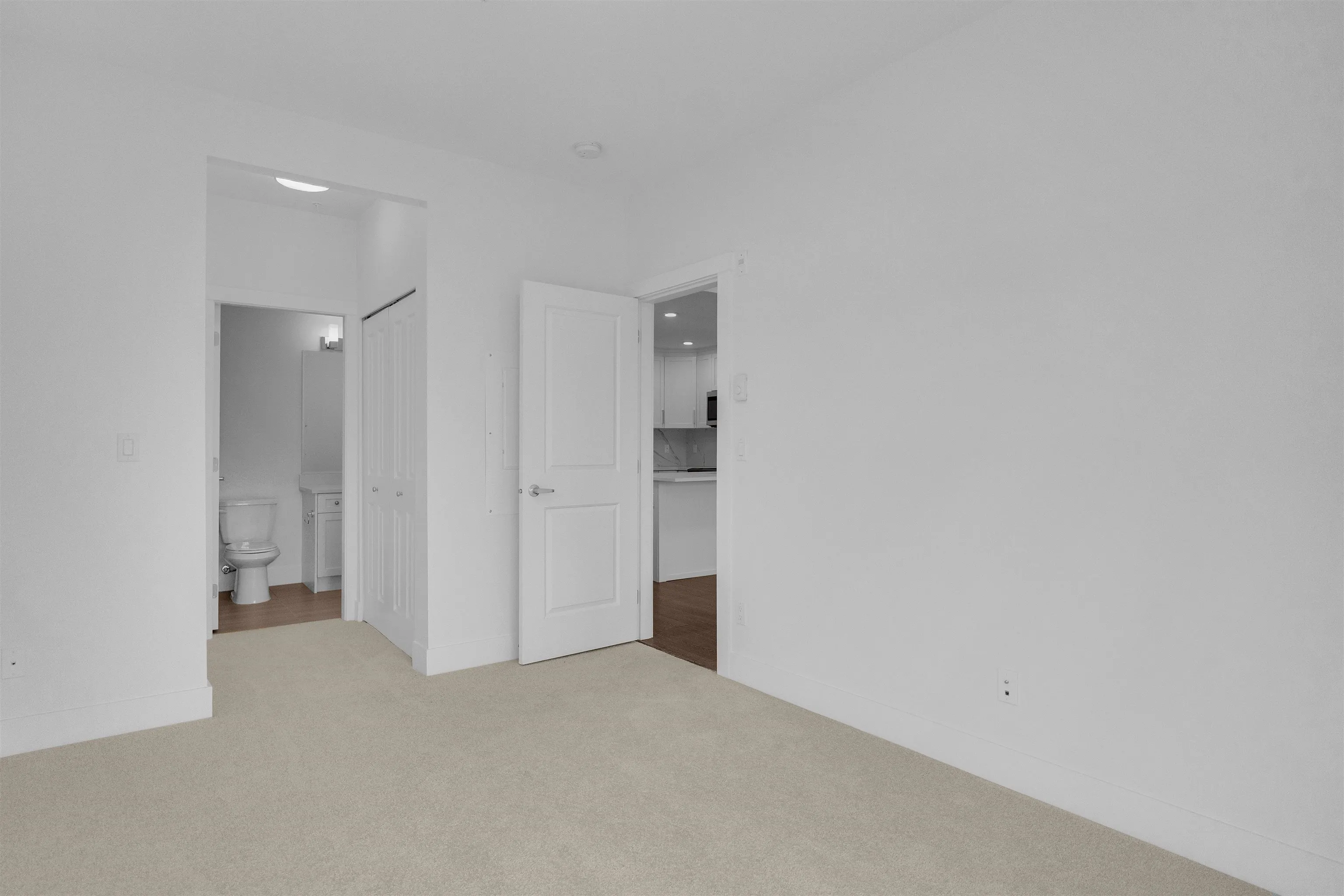 9983 E Barnston Drive #207