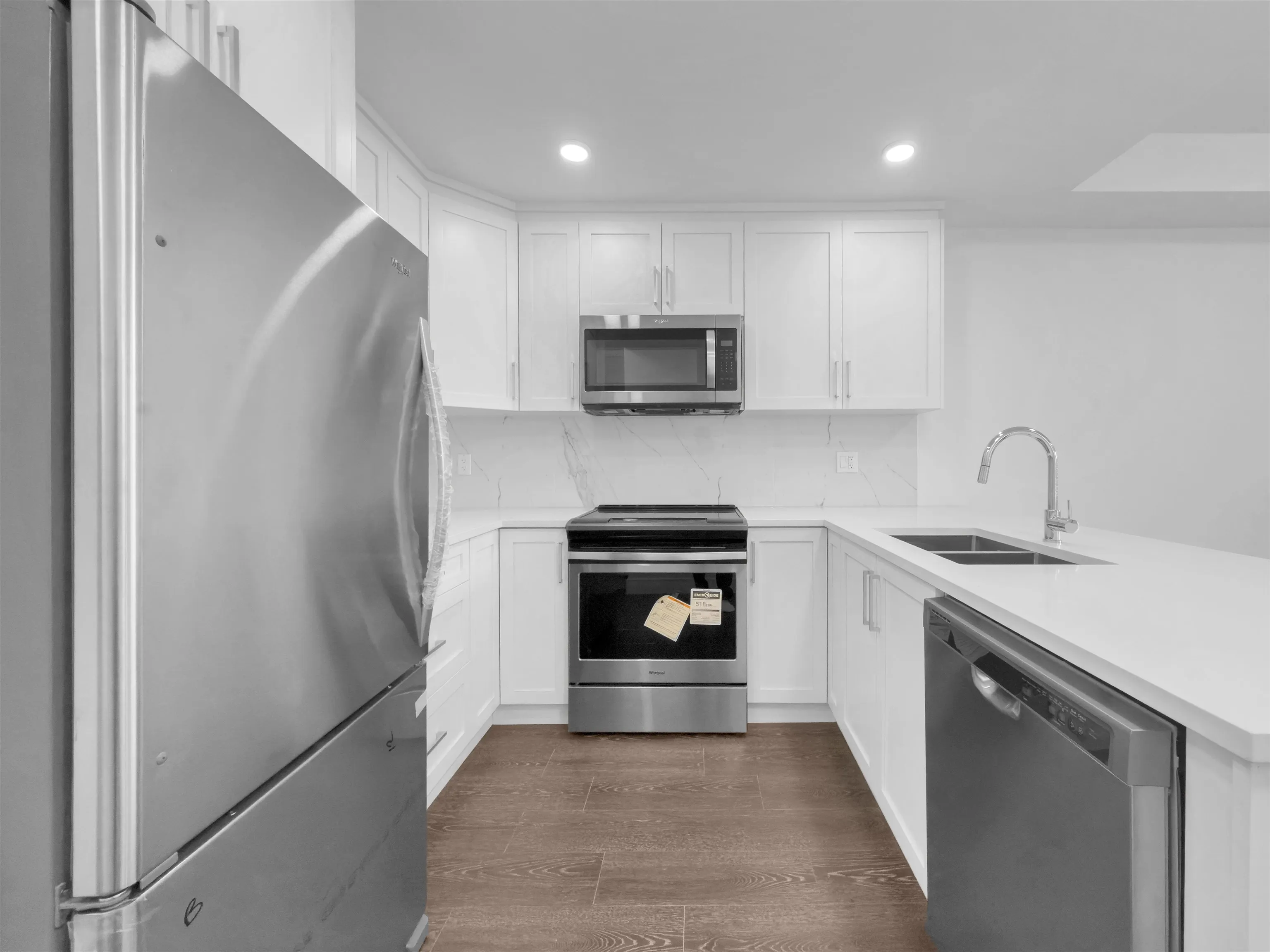 9983 E Barnston Drive #207