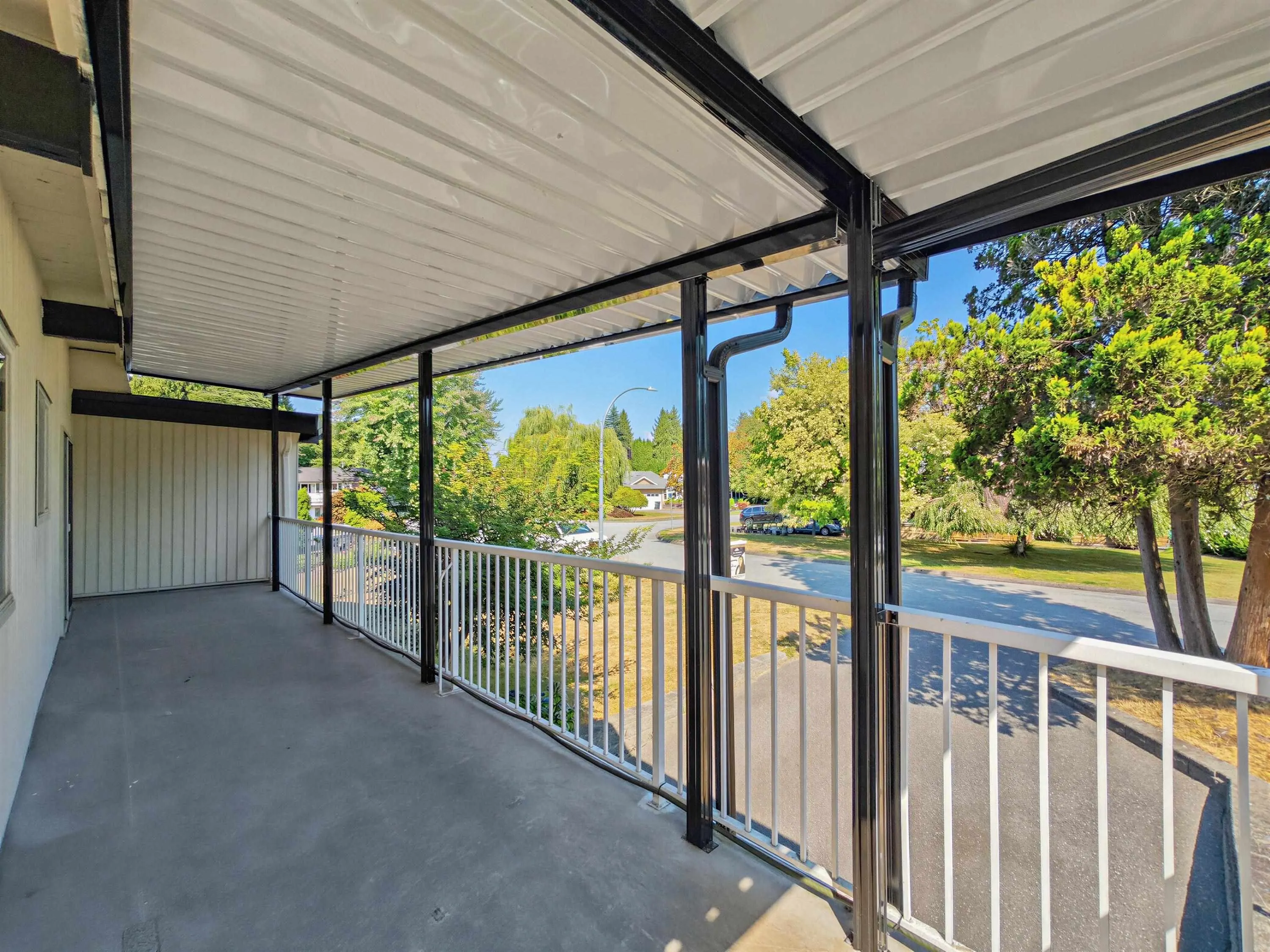 1152 Glade Court