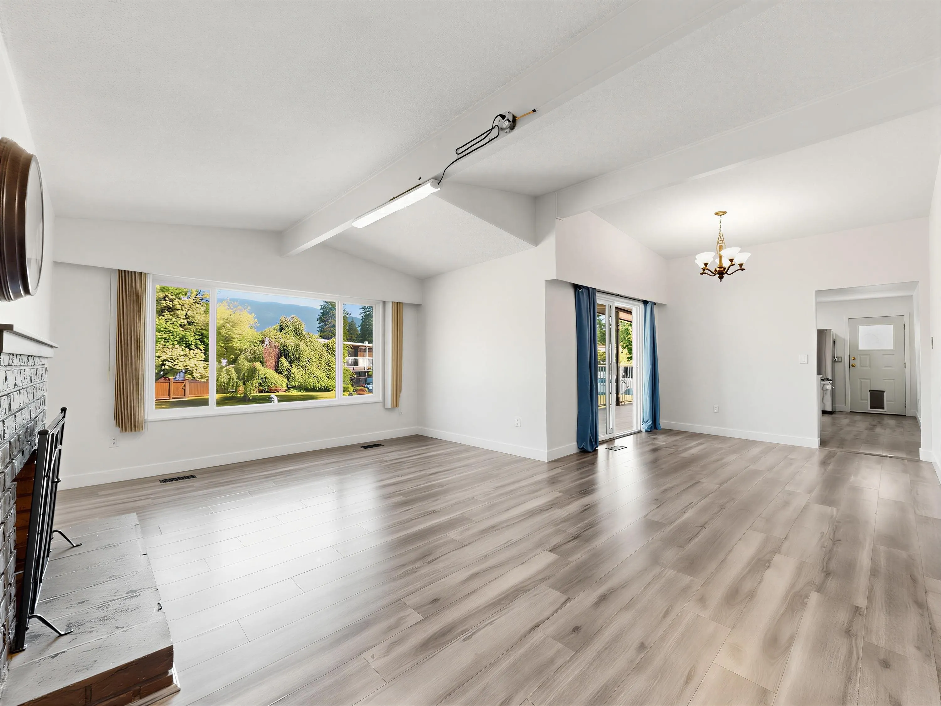 1152 Glade Court