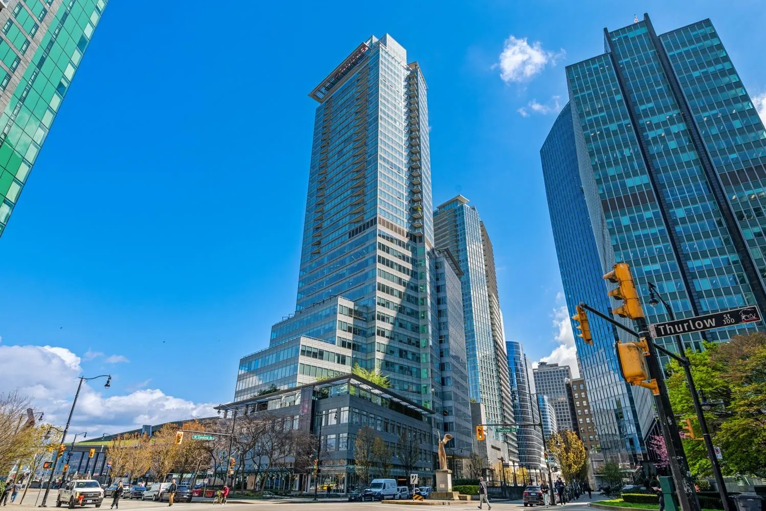 1077 W Cordova Street #4X03
