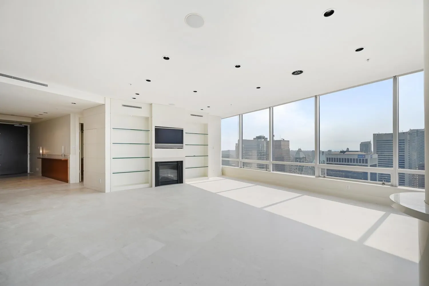 1077 W Cordova Street #4X03