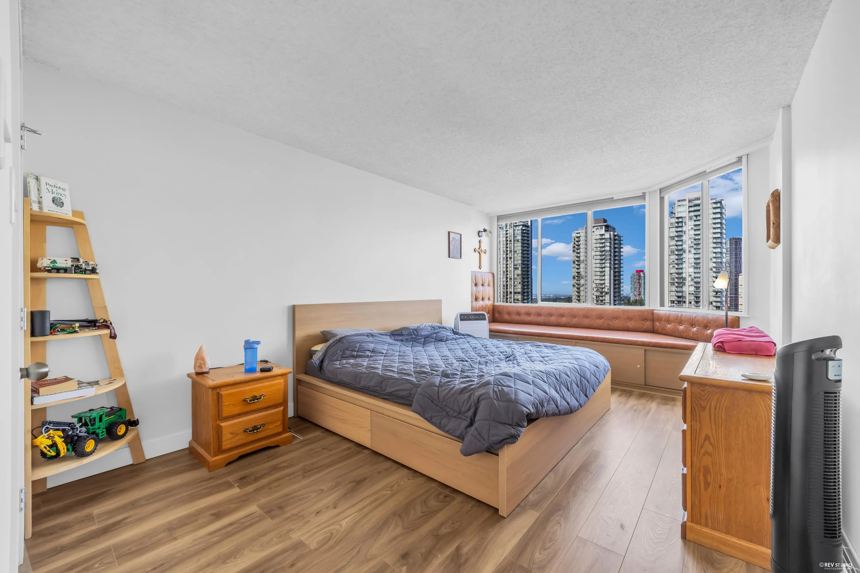 6540 Burlington Avenue #2006