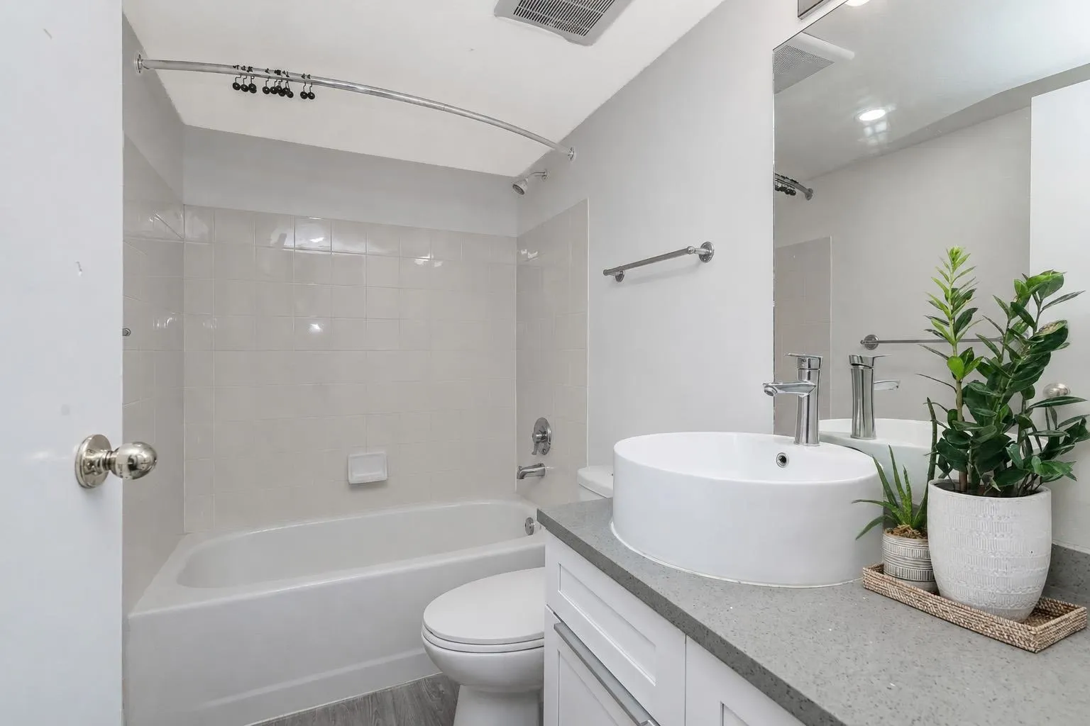 7694 Evans Road #215