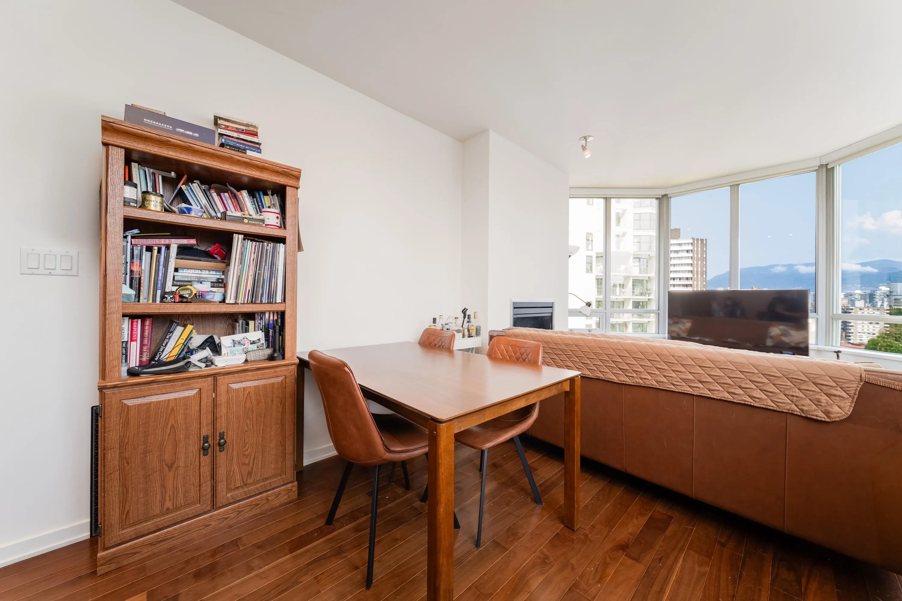 1005 Beach Avenue #2003