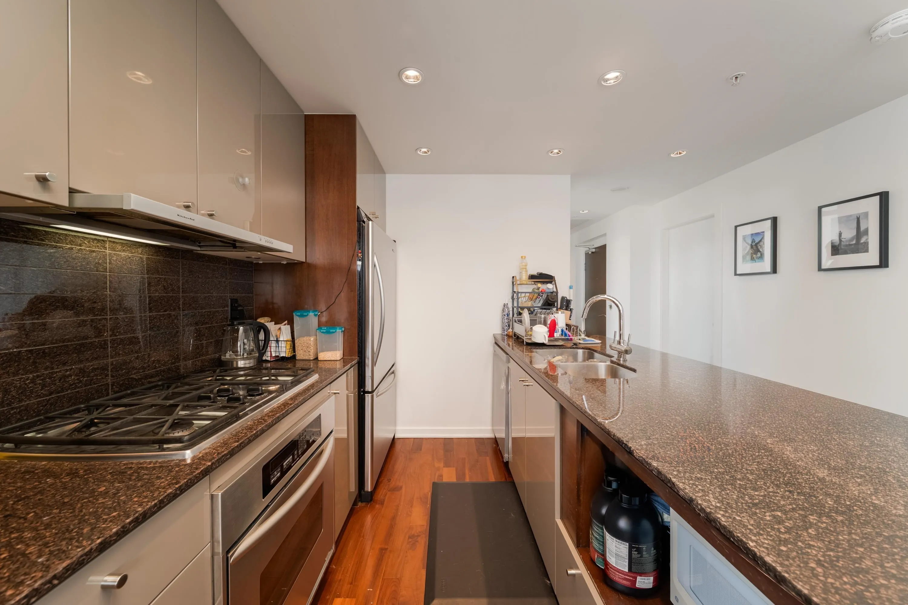 1005 Beach Avenue #2003