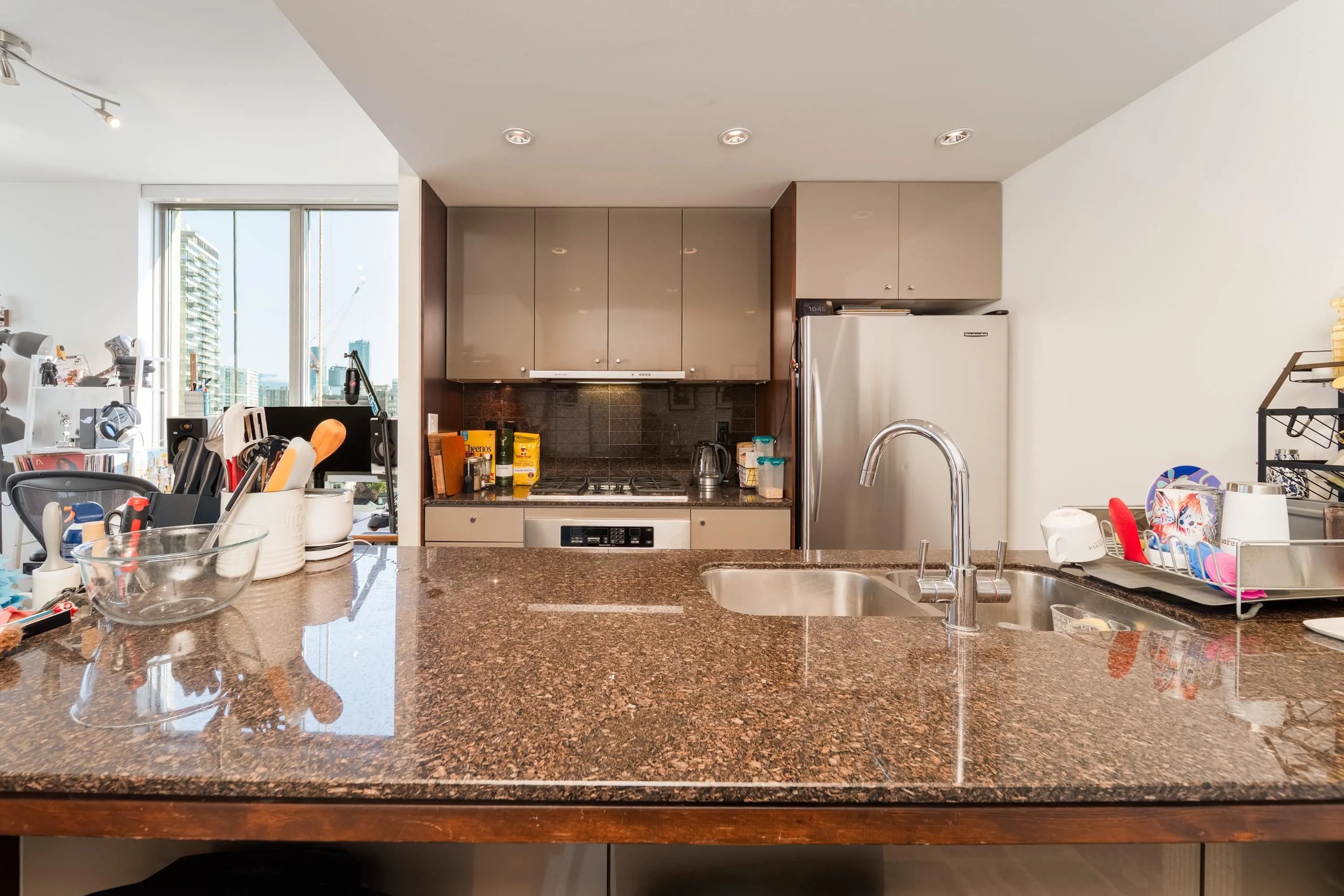 1005 Beach Avenue #2003