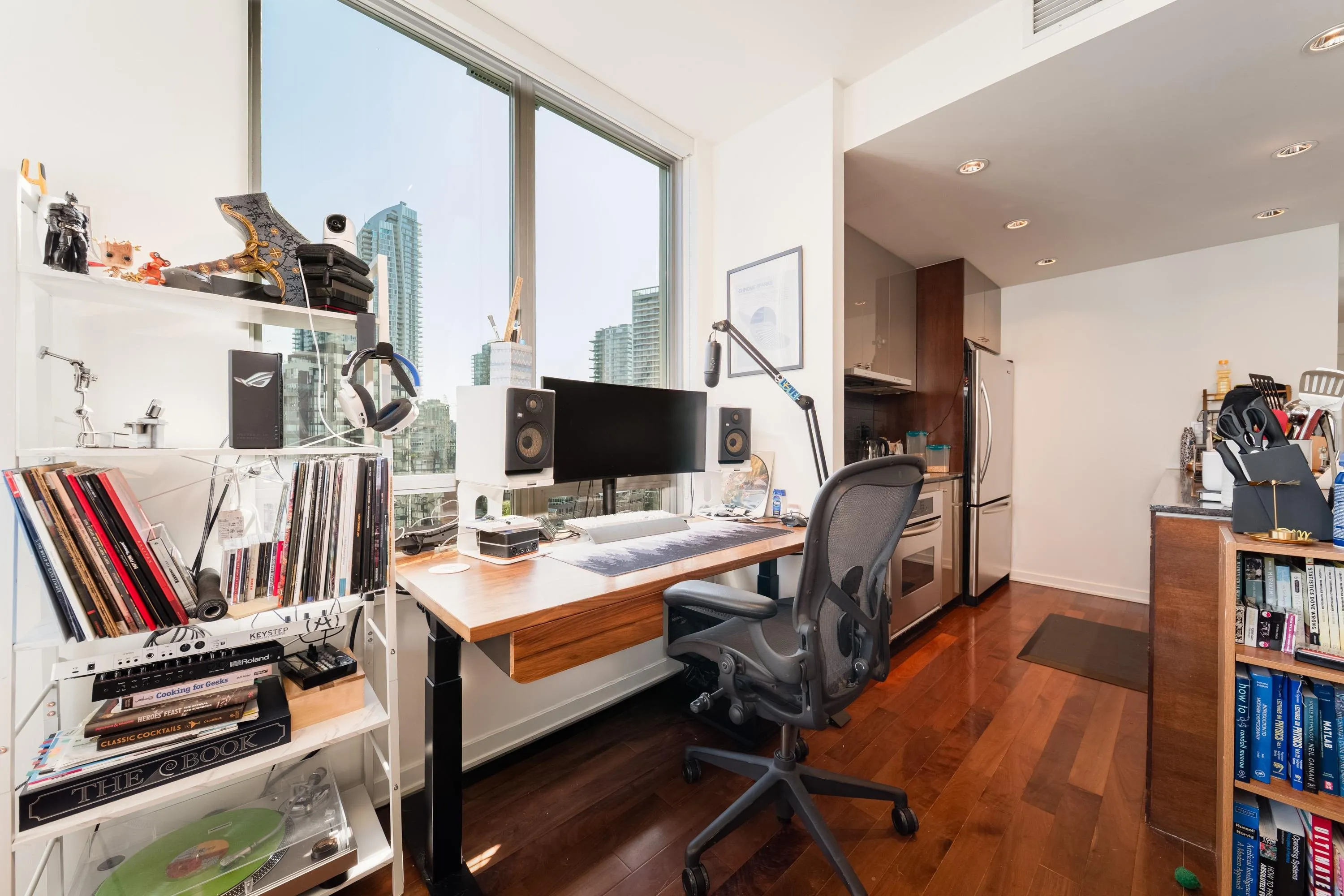 1005 Beach Avenue #2003
