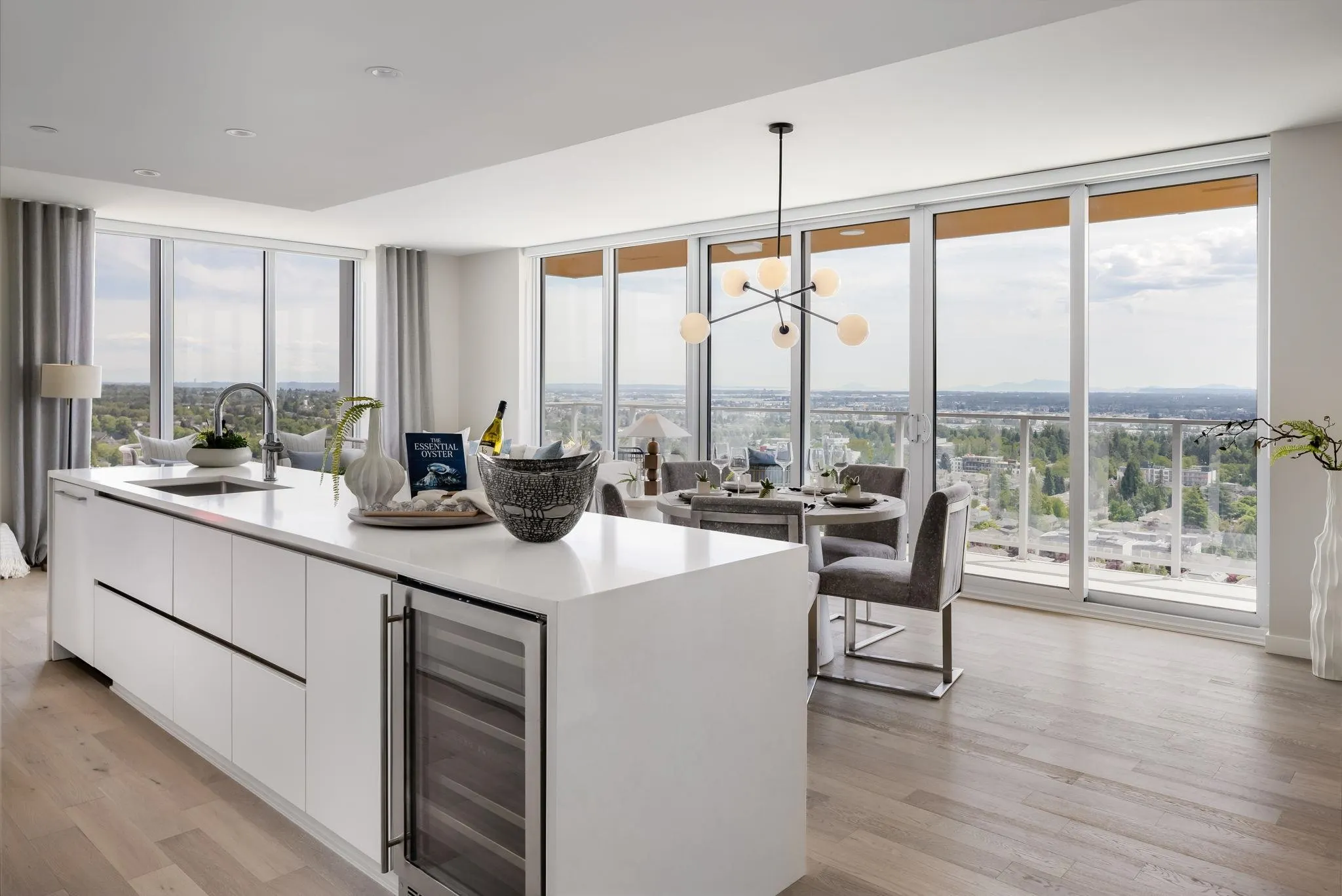 485 W 42nd Avenue #2302