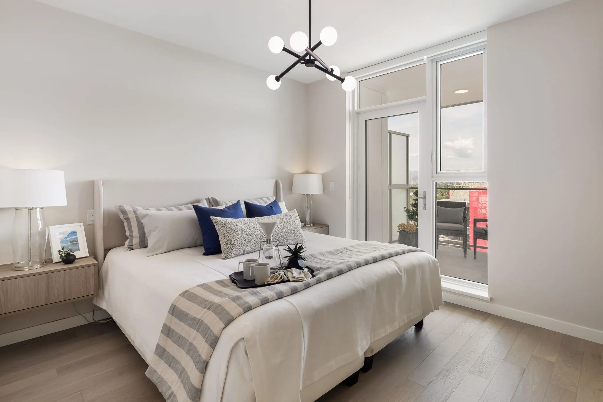485 W 42nd Avenue #2302