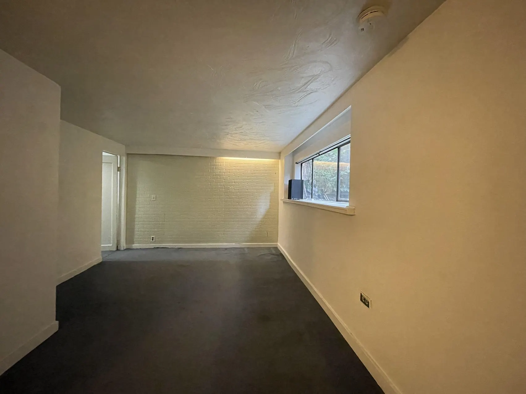 757 E 12th Avenue #Ground Floor