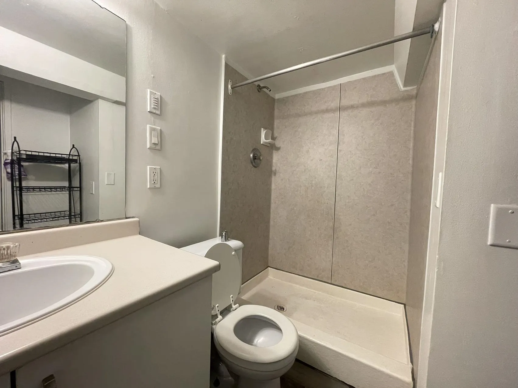 757 E 12th Avenue #Ground Floor