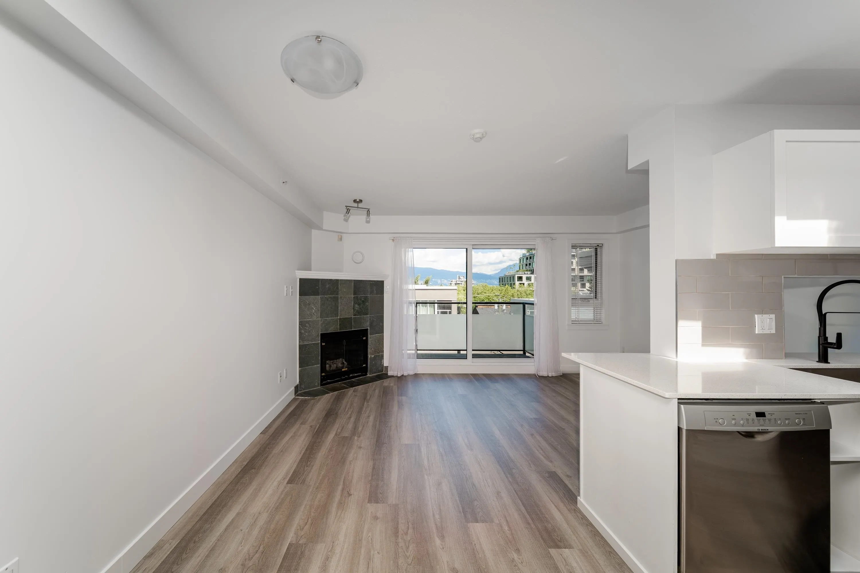 3788 W 10th Avenue #302