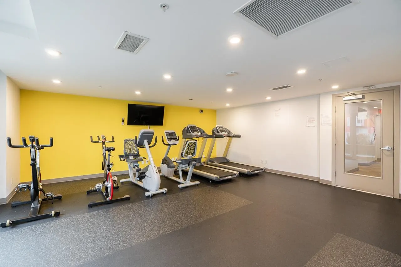 983 E Hastings Street #1006